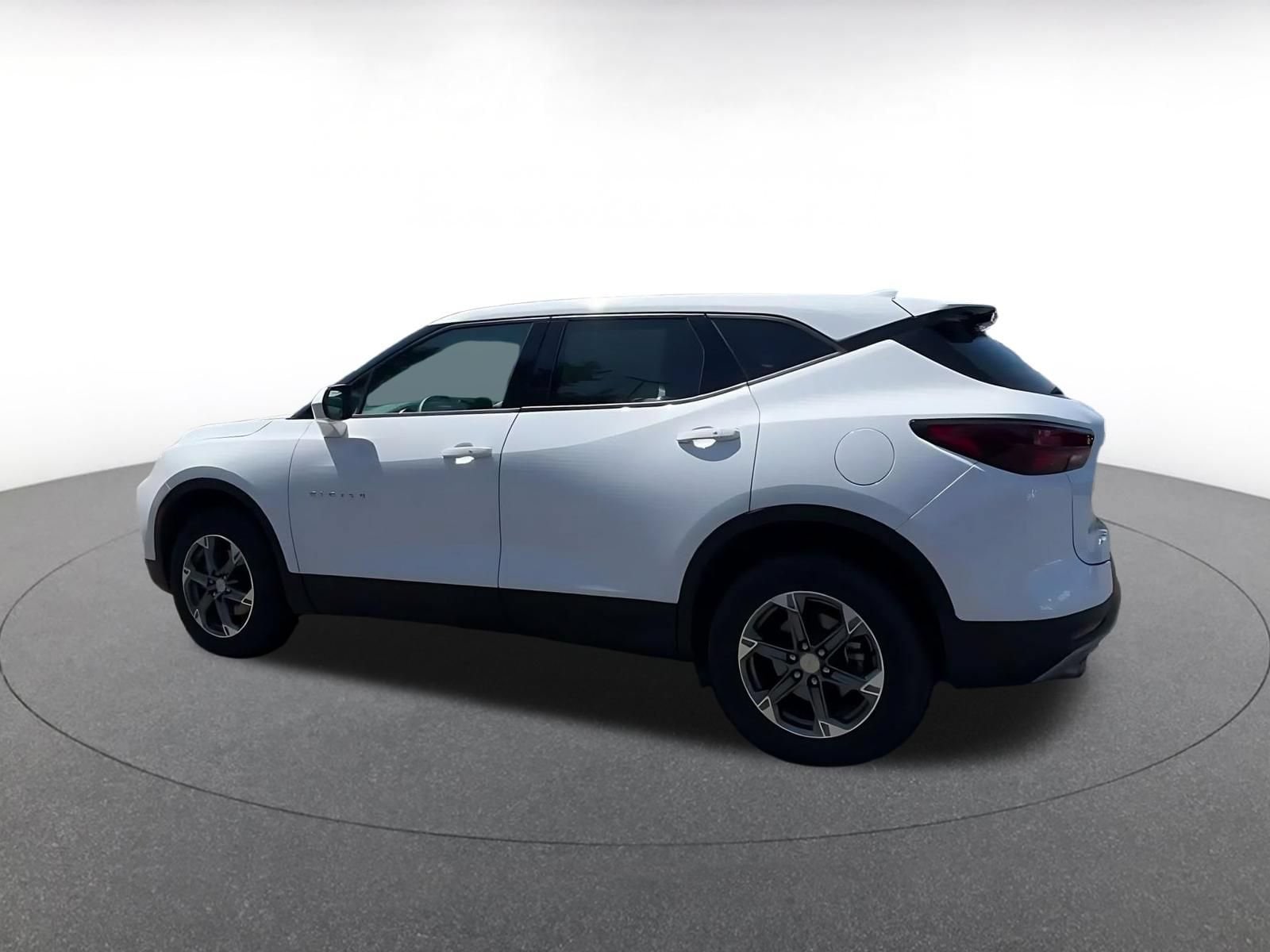 Thumbnail: 2026 Chevrolet Blazer - 9