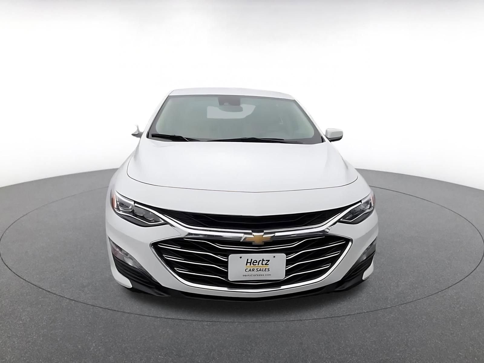 Thumbnail: 2024 Chevrolet Malibu - 4