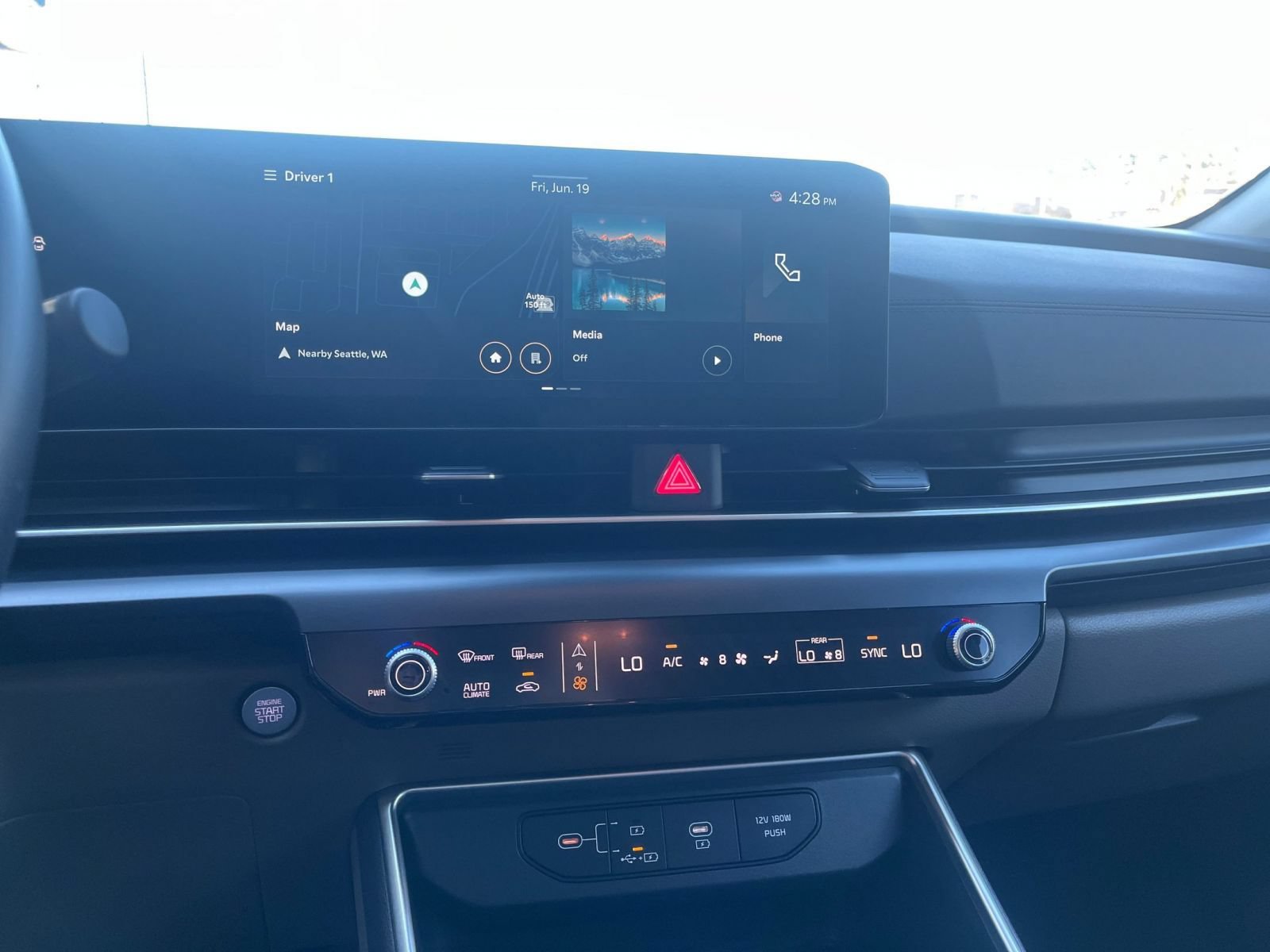 Thumbnail: 2026 Kia Carnival - 21