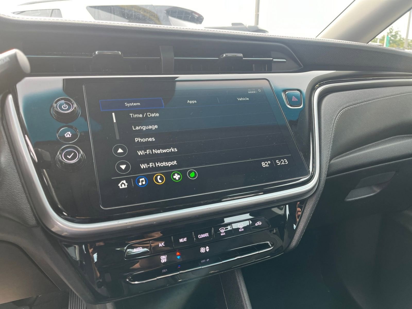 Thumbnail: 2023 Chevrolet Bolt EV - 25