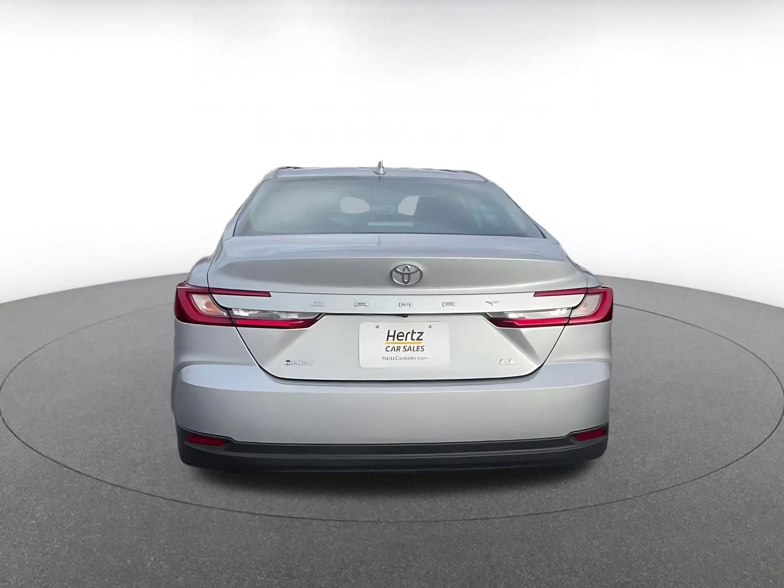 Thumbnail: 2025 Toyota Camry - 12