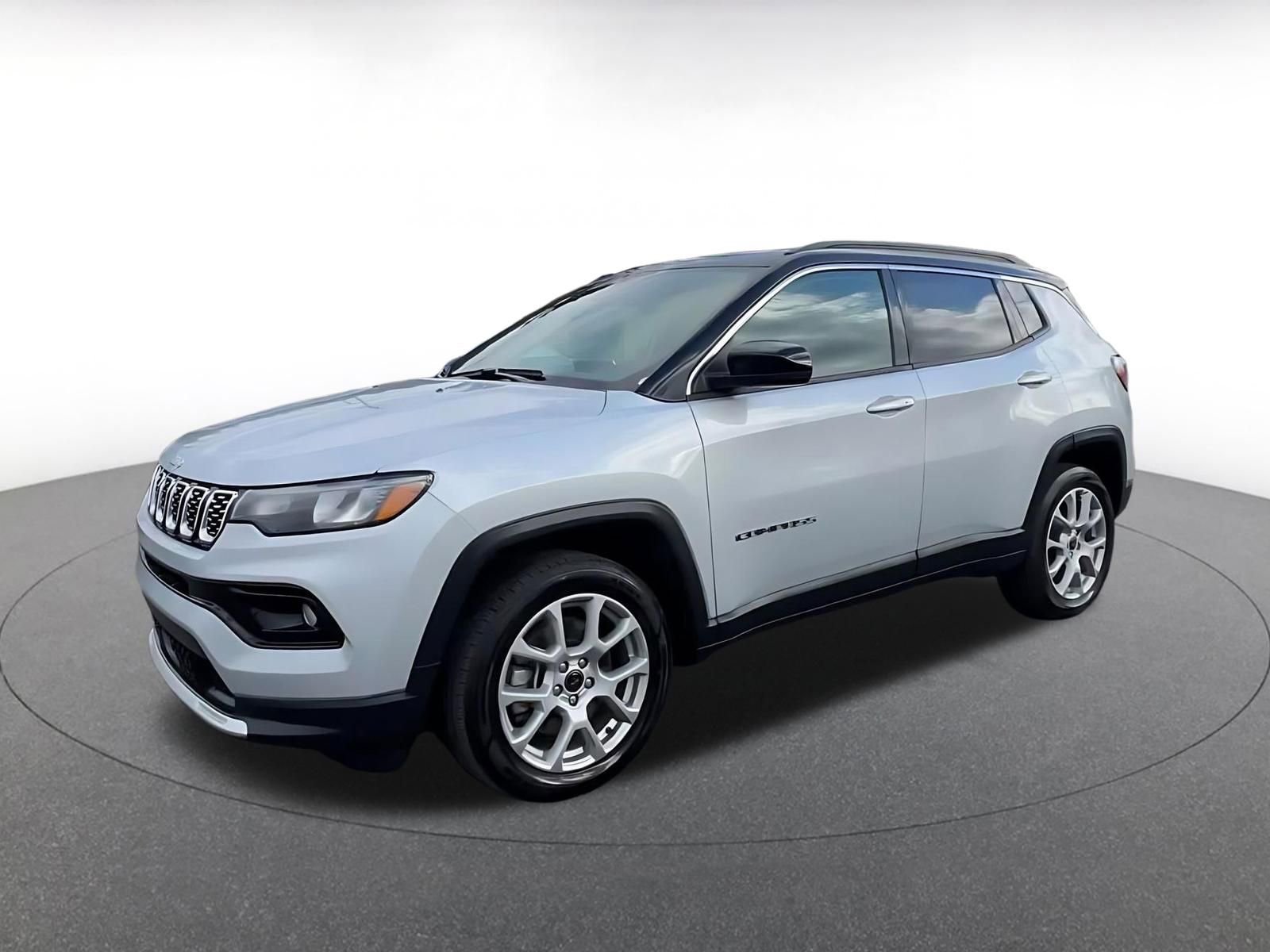 Thumbnail: 2025 Jeep Compass - 8
