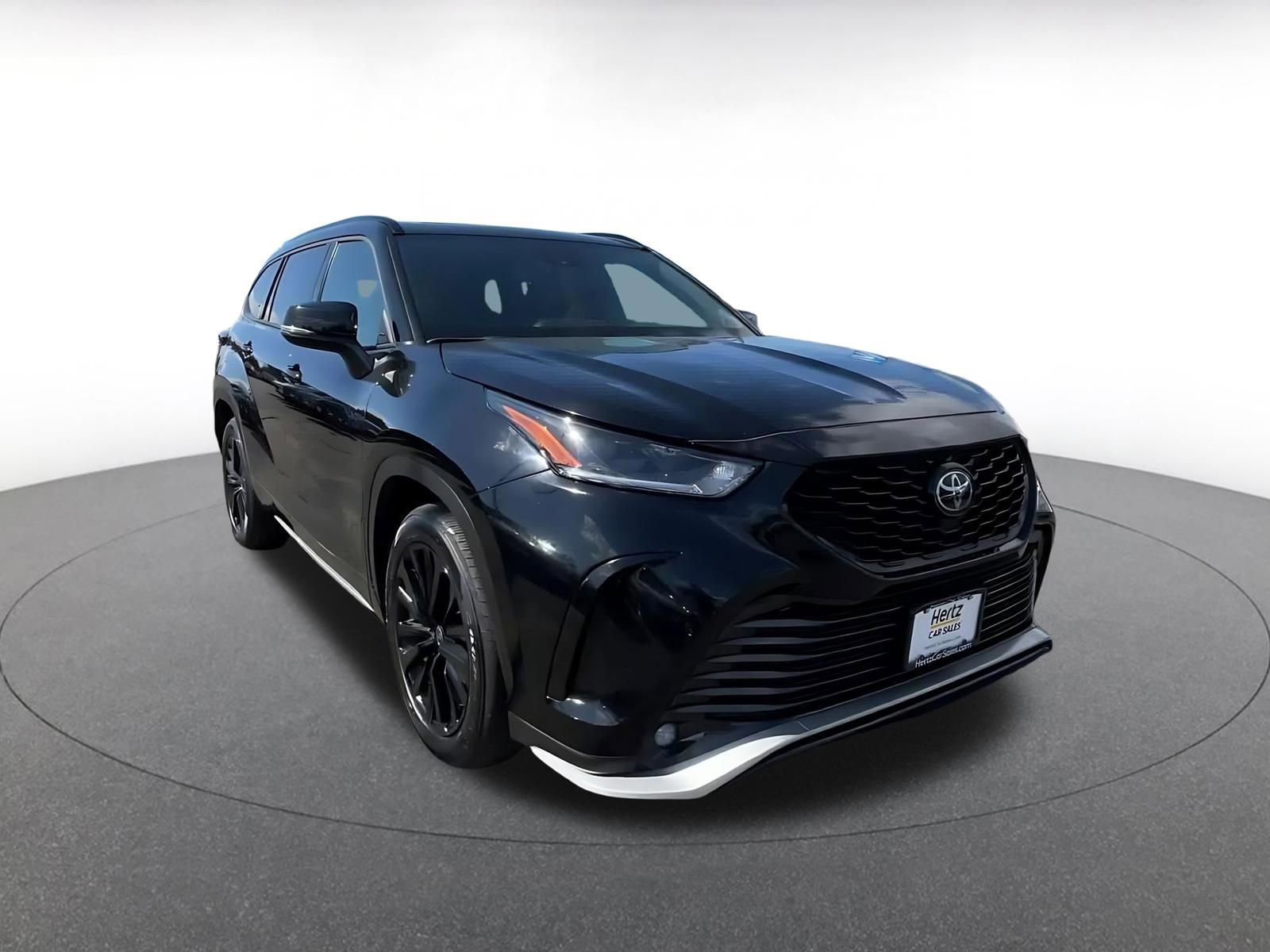 Thumbnail: 2025 Toyota Highlander - 3