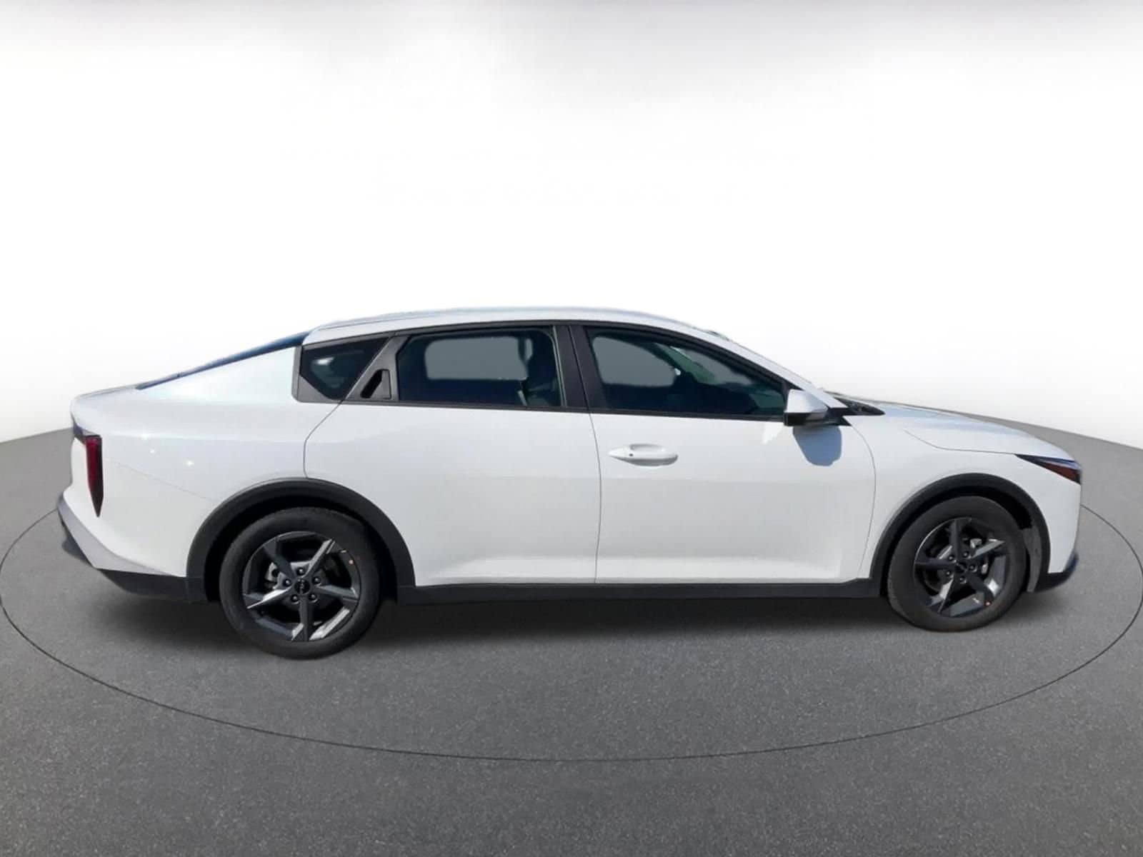 Thumbnail: 2025 Kia K4 - 16