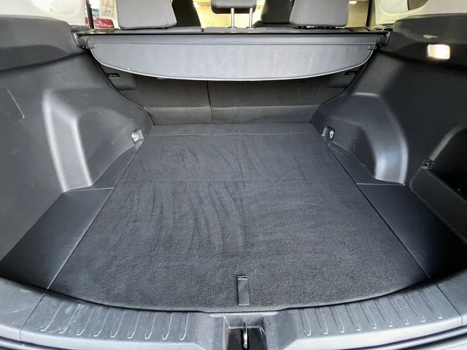 Thumbnail: 2025 Toyota RAV4 - 33