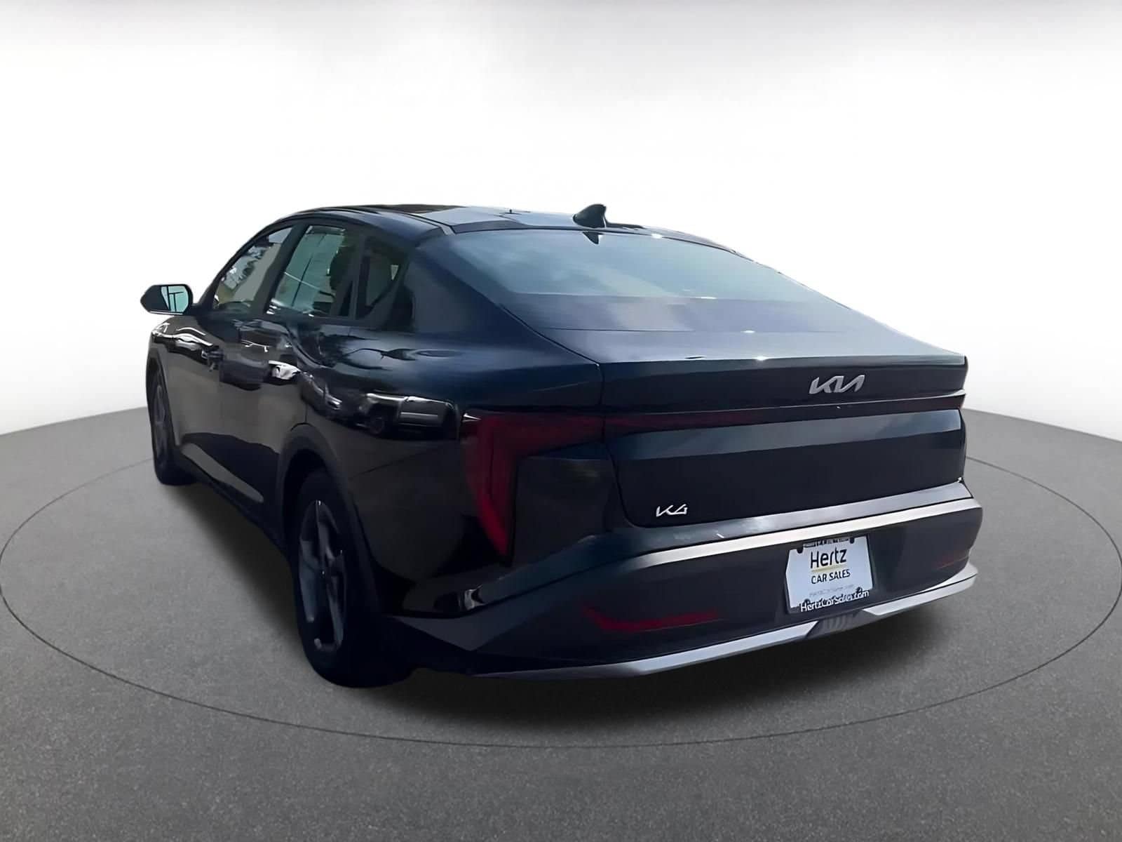 Thumbnail: 2025 Kia K4 - 10