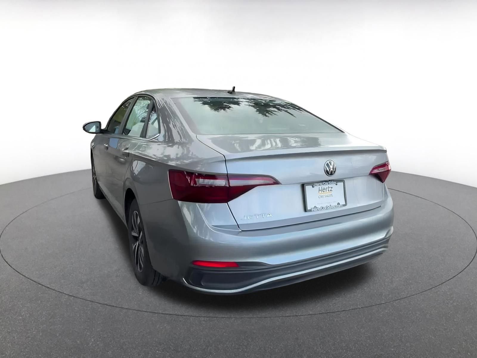 Thumbnail: 2024 Volkswagen Jetta - 11