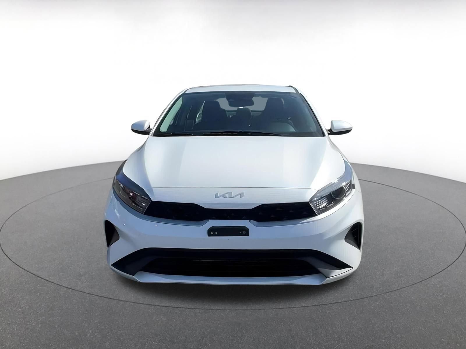 Thumbnail: 2024 Kia Forte - 5
