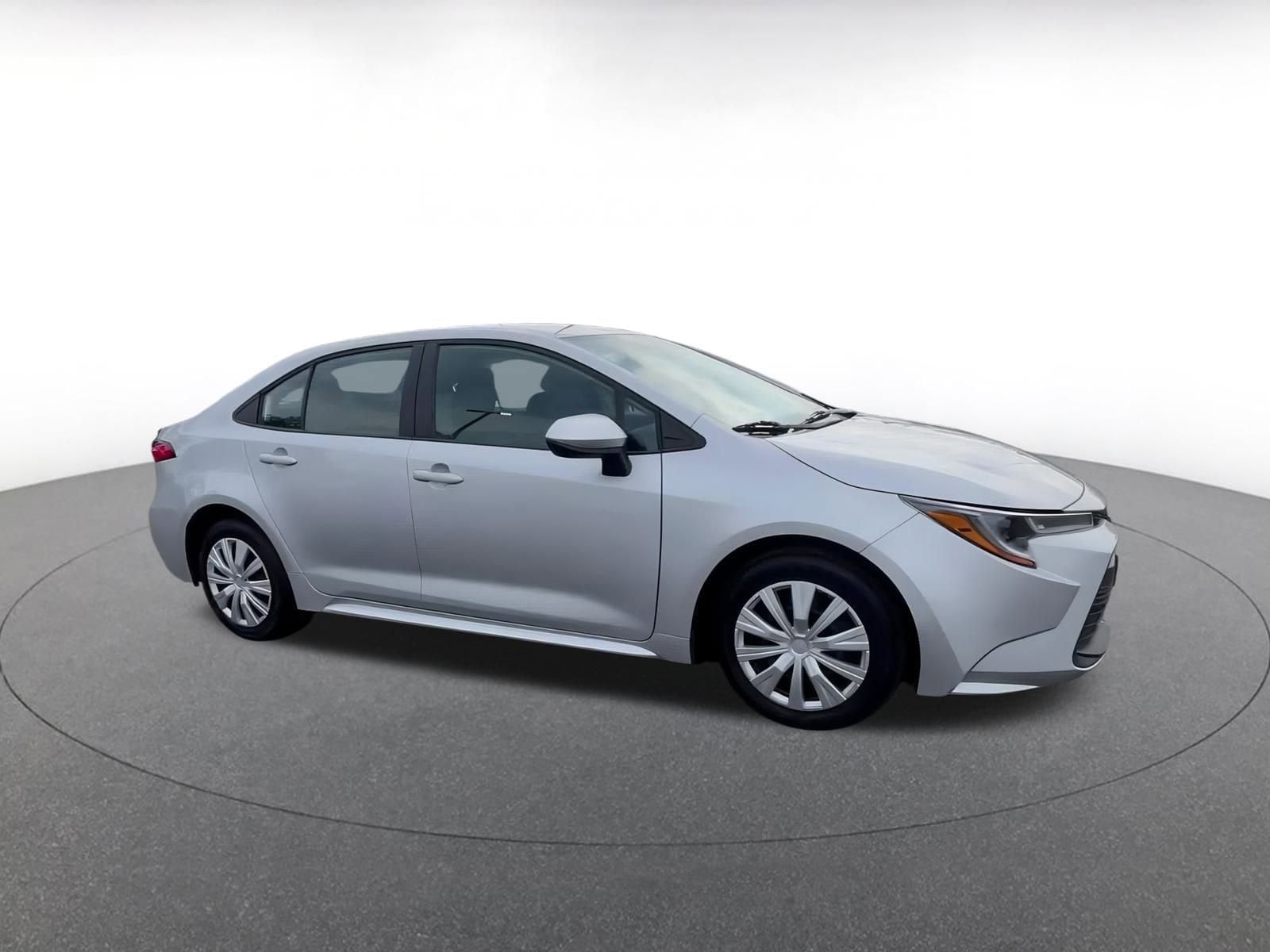 Thumbnail: 2024 Toyota Corolla - 2