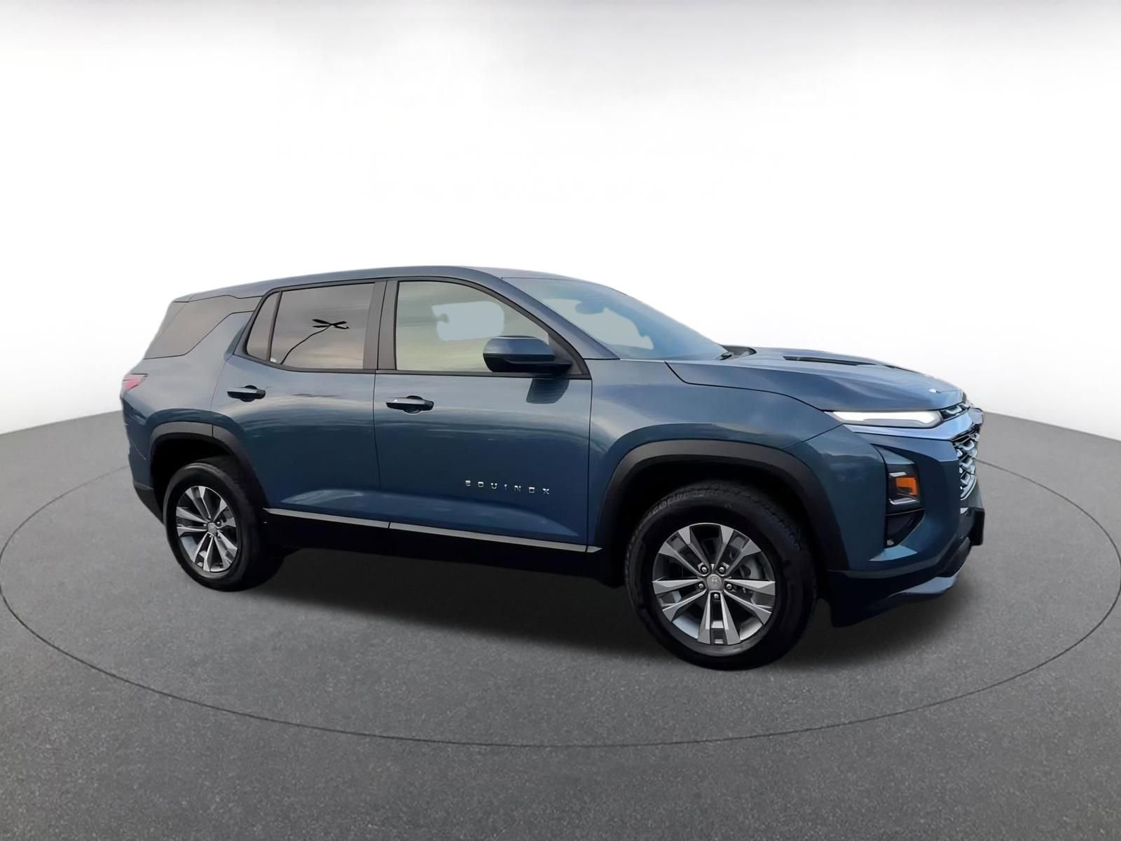 Thumbnail: 2025 Chevrolet Equinox - 2