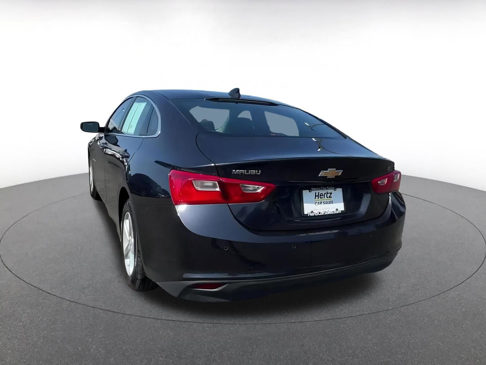 Thumbnail: 2023 Chevrolet Malibu - 11