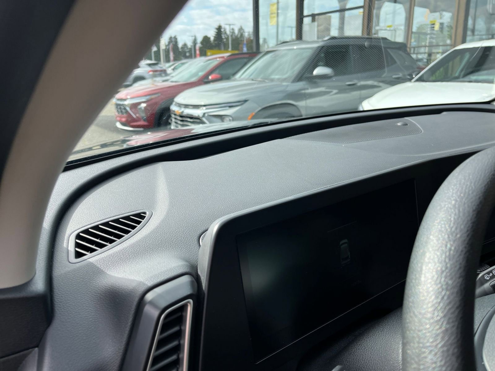 Thumbnail: 2025 Kia Sportage - 34