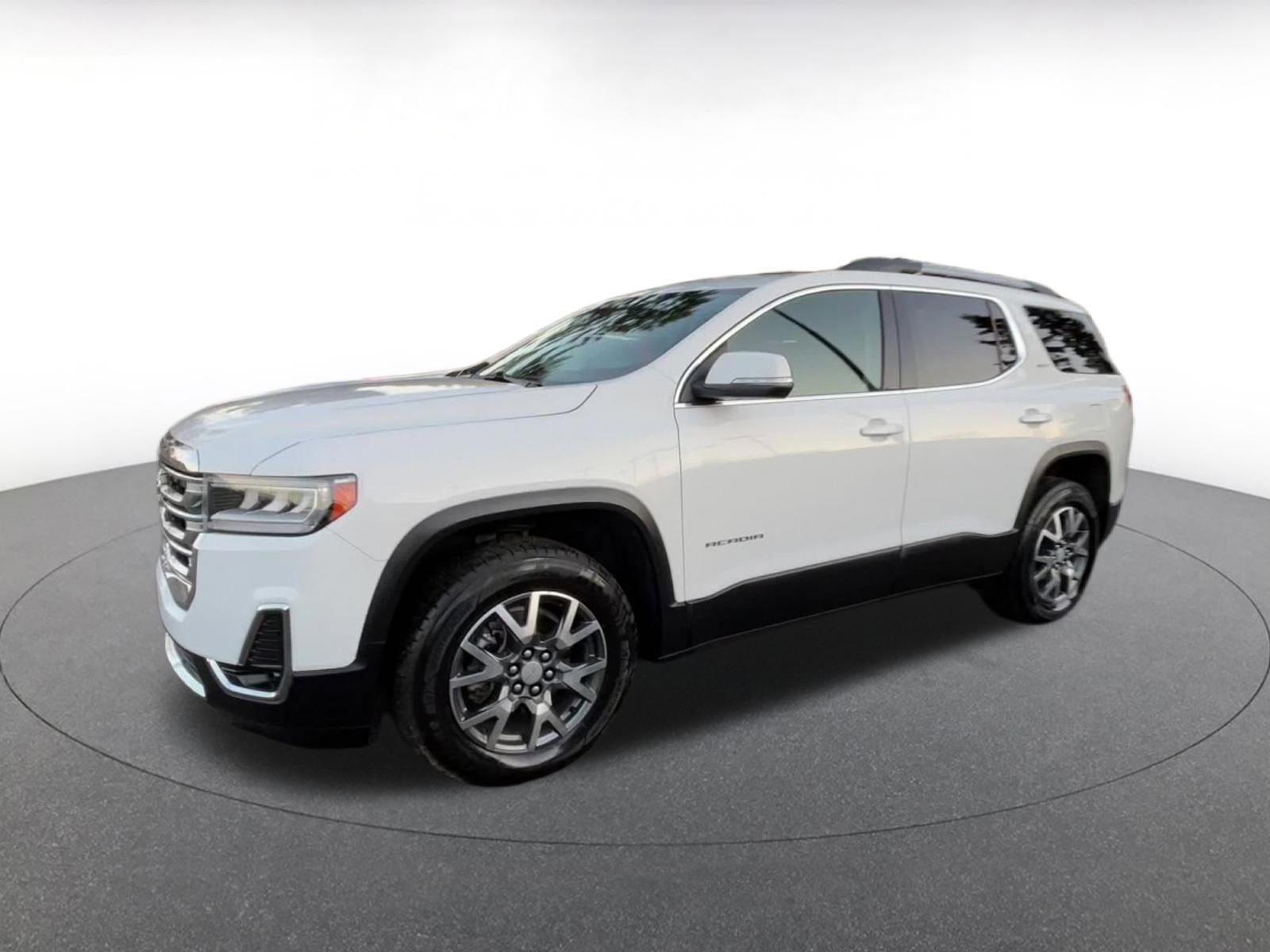 Thumbnail: 2023 GMC Acadia - 8