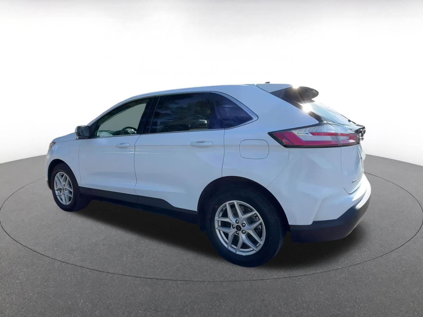 Thumbnail: 2024 Ford Edge - 10