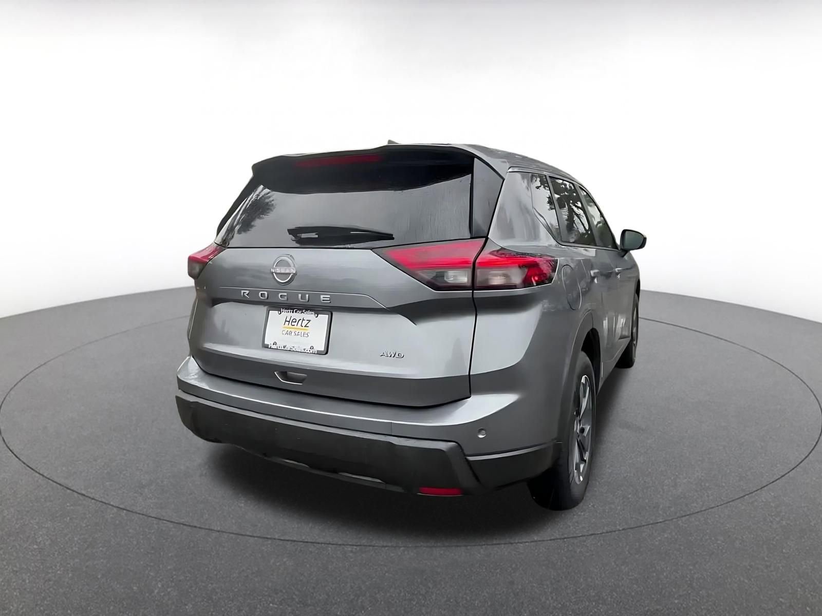 Thumbnail: 2025 Nissan Rogue - 14