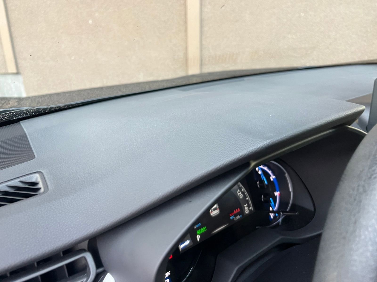 Thumbnail: 2025 Toyota RAV4 - 34