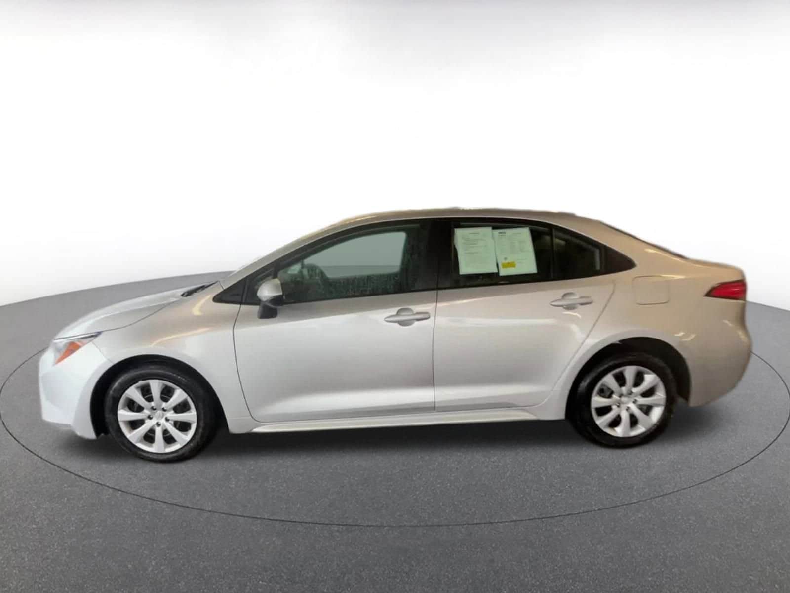 Thumbnail: 2024 Toyota Corolla - 8