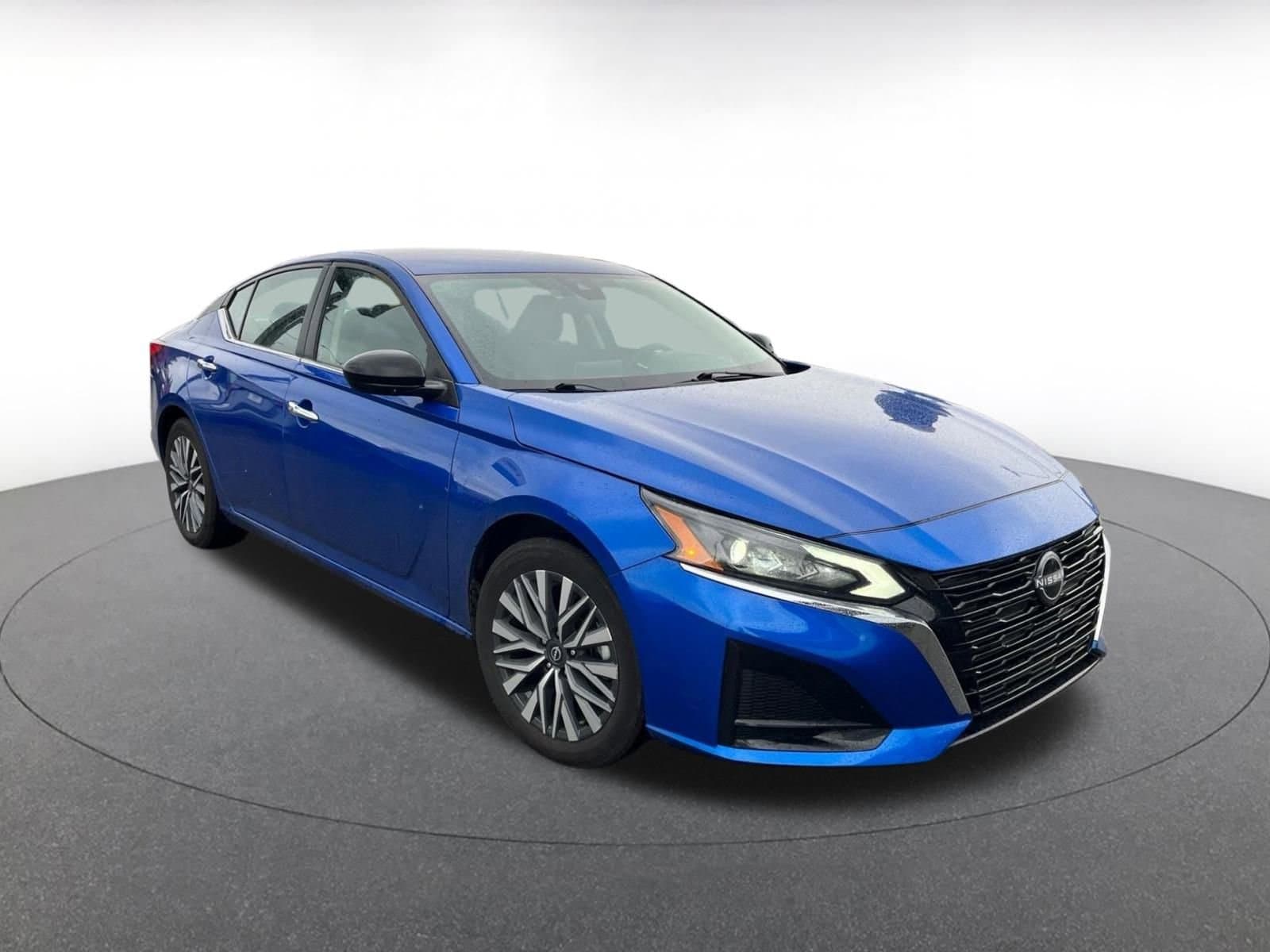 Thumbnail: 2025 Nissan Altima - 1