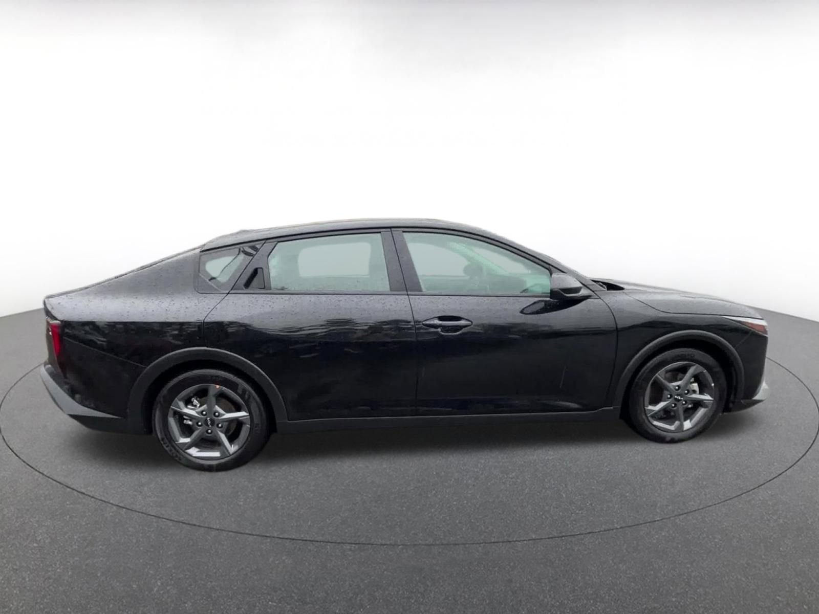 Thumbnail: 2025 Kia K4 - 16