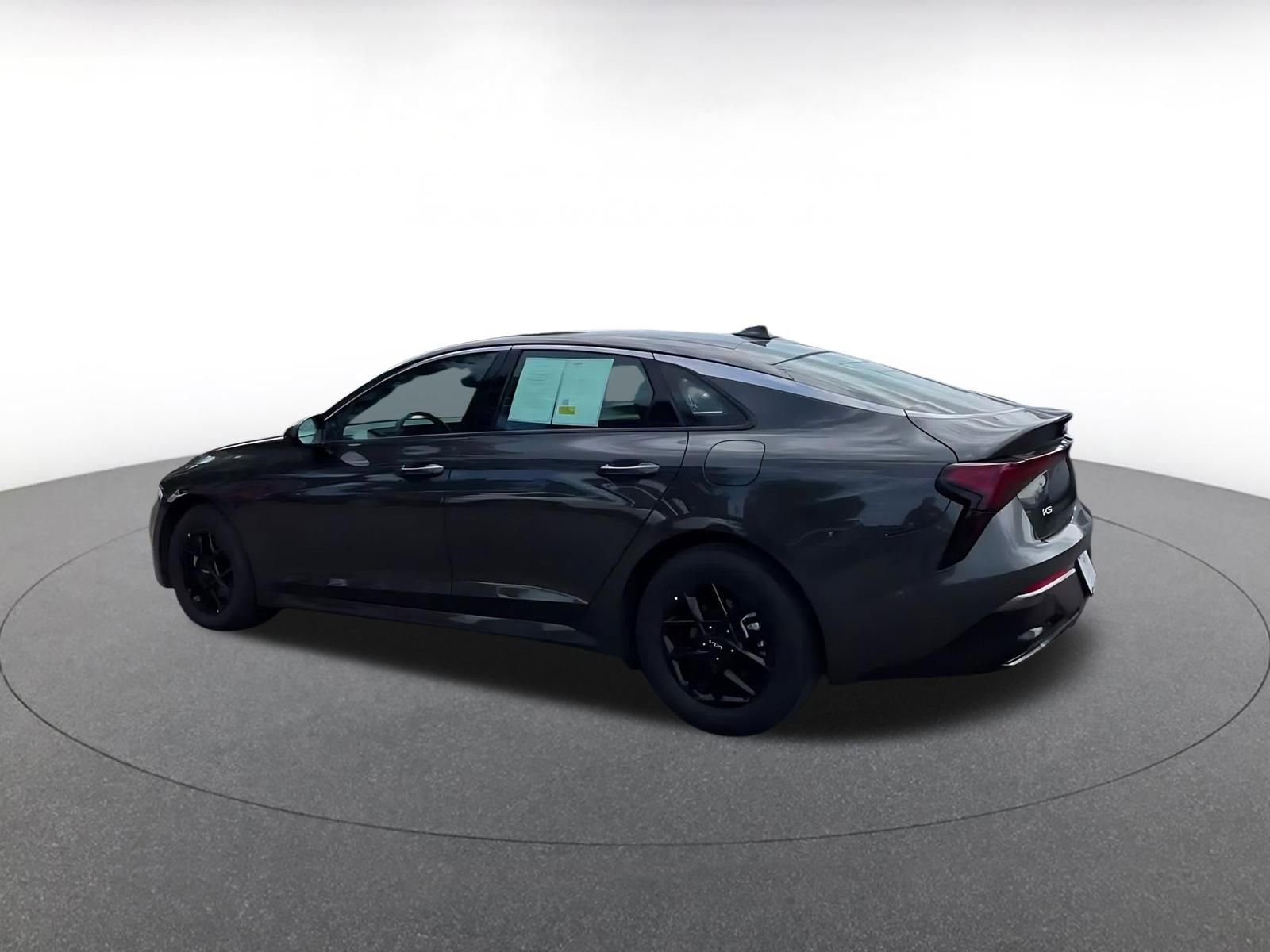 Thumbnail: 2025 Kia K5 - 10