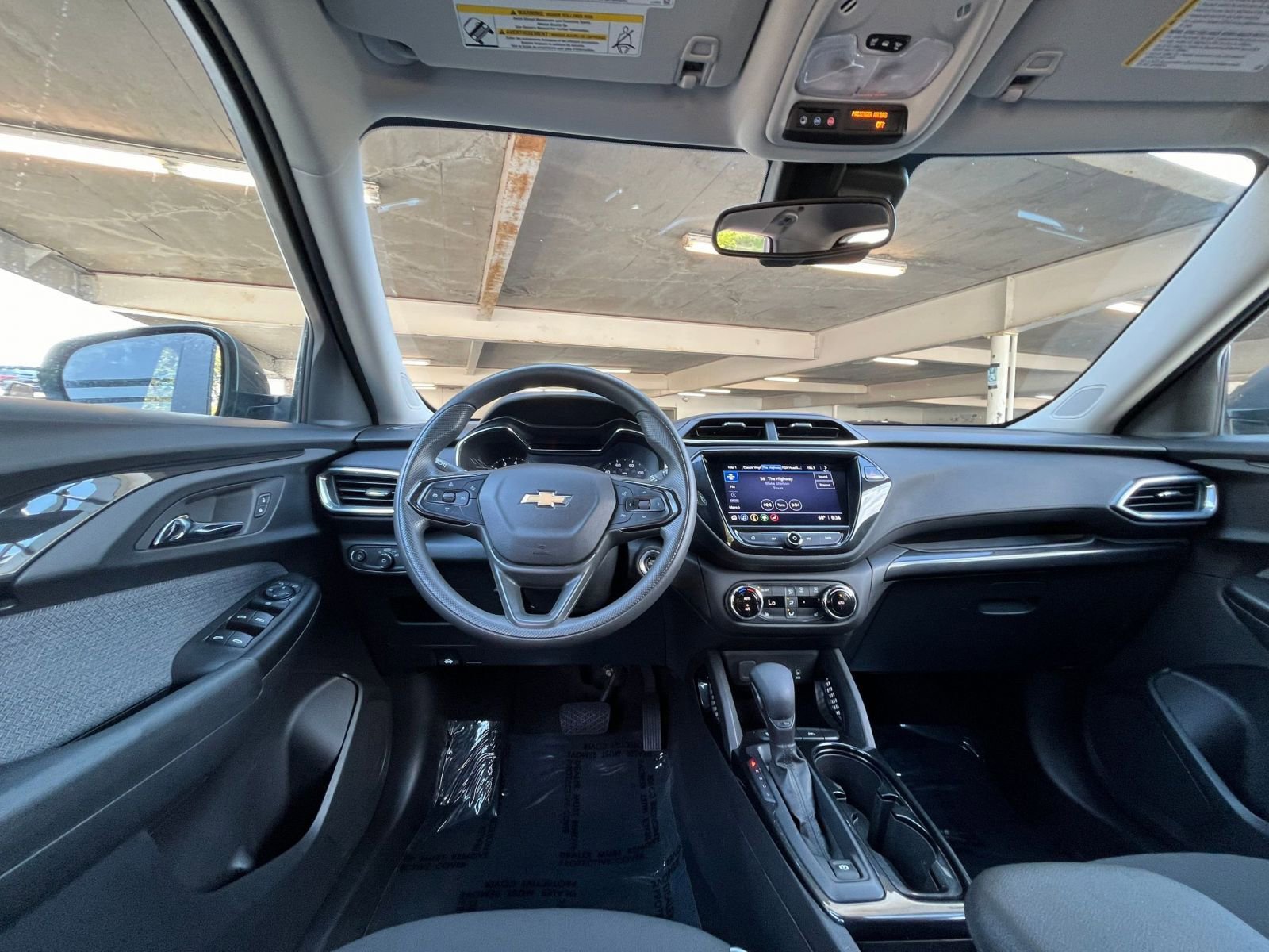 Thumbnail: 2023 Chevrolet TrailBlazer - 33