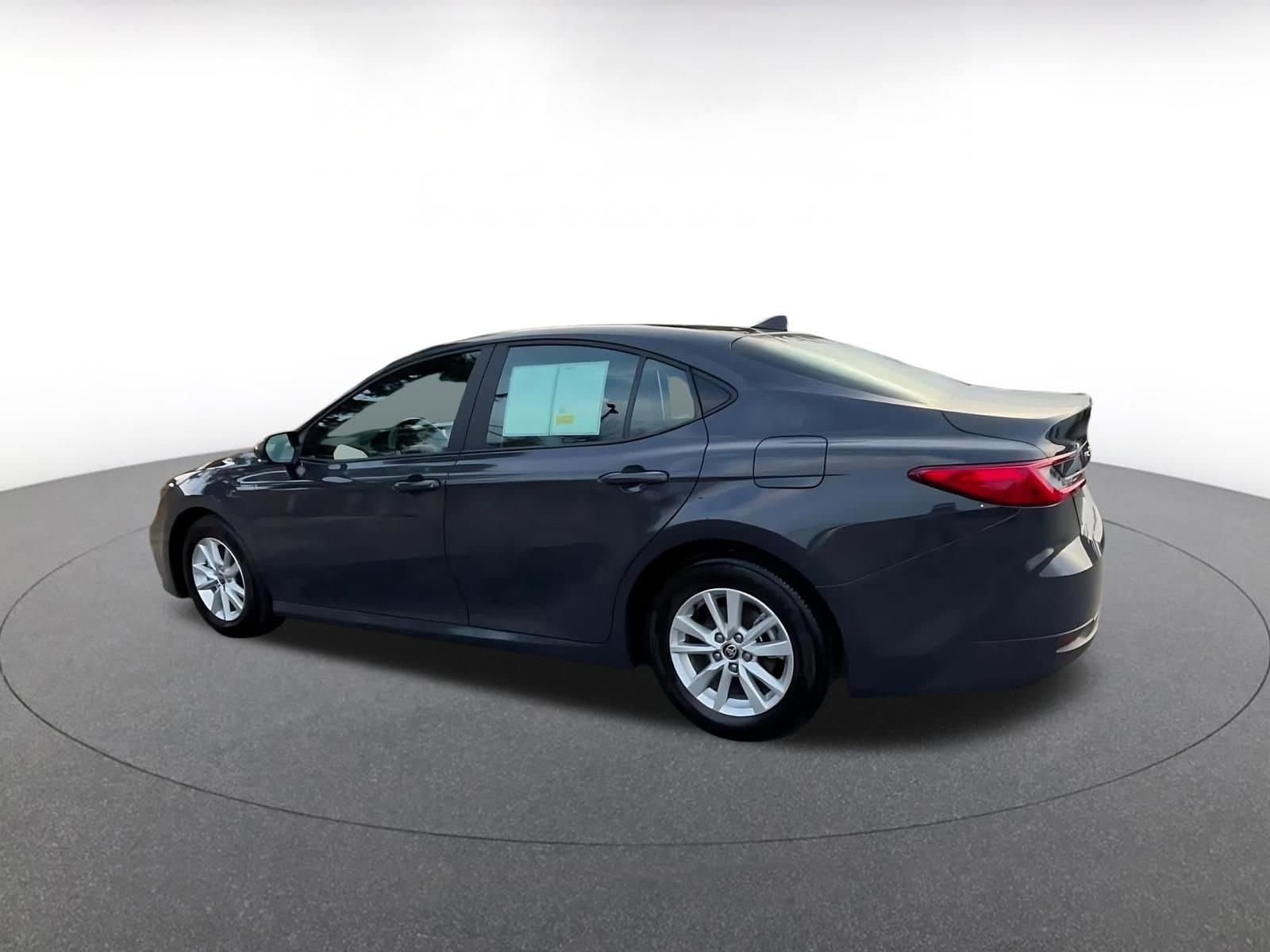 Thumbnail: 2025 Toyota Camry - 10