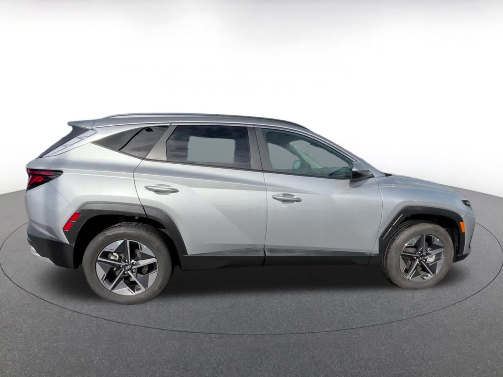 Thumbnail: 2025 Hyundai Tucson - 17