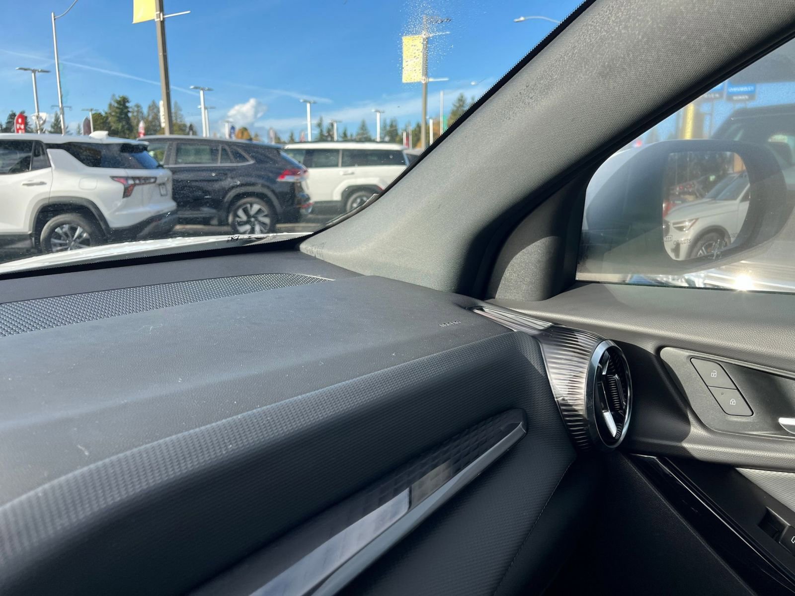 Thumbnail: 2025 Chevrolet Equinox - 35