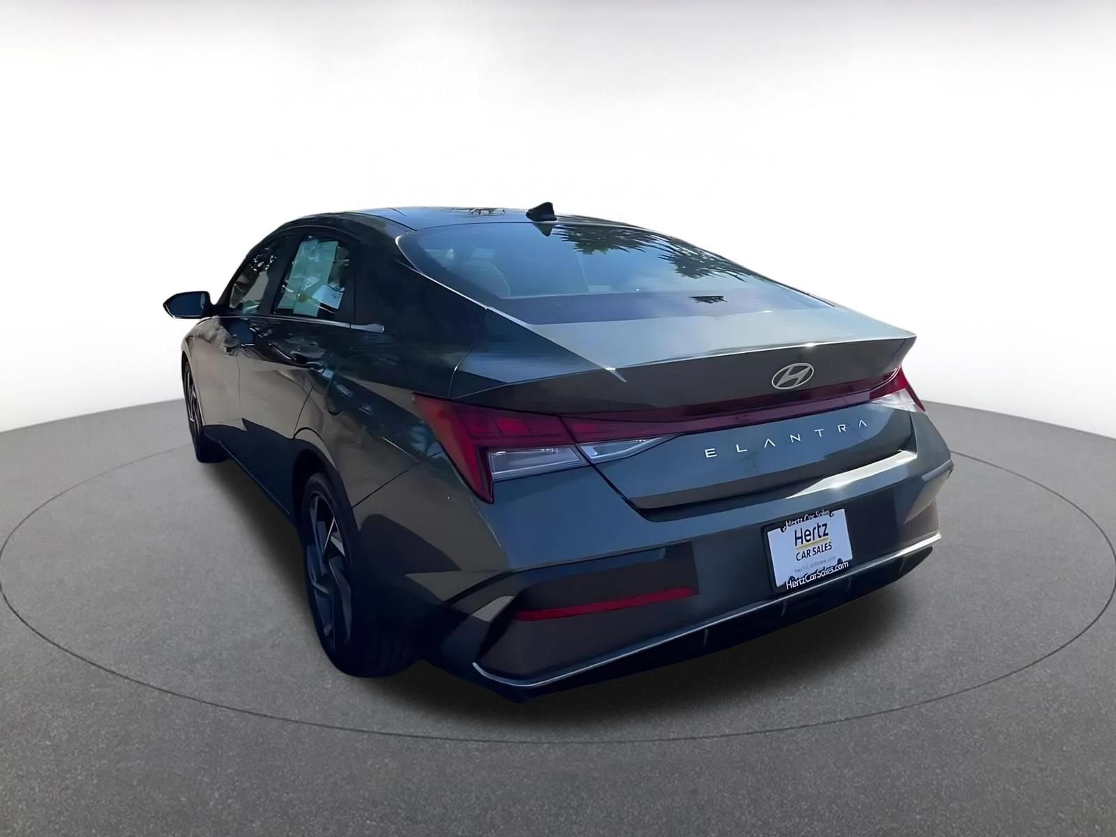 Thumbnail: 2025 Hyundai Elantra - 11