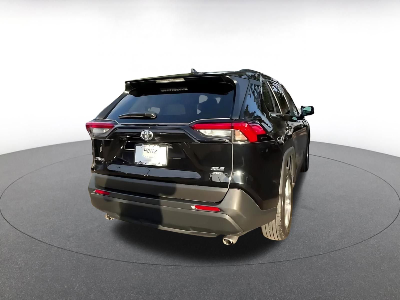 Thumbnail: 2025 Toyota RAV4 - 15