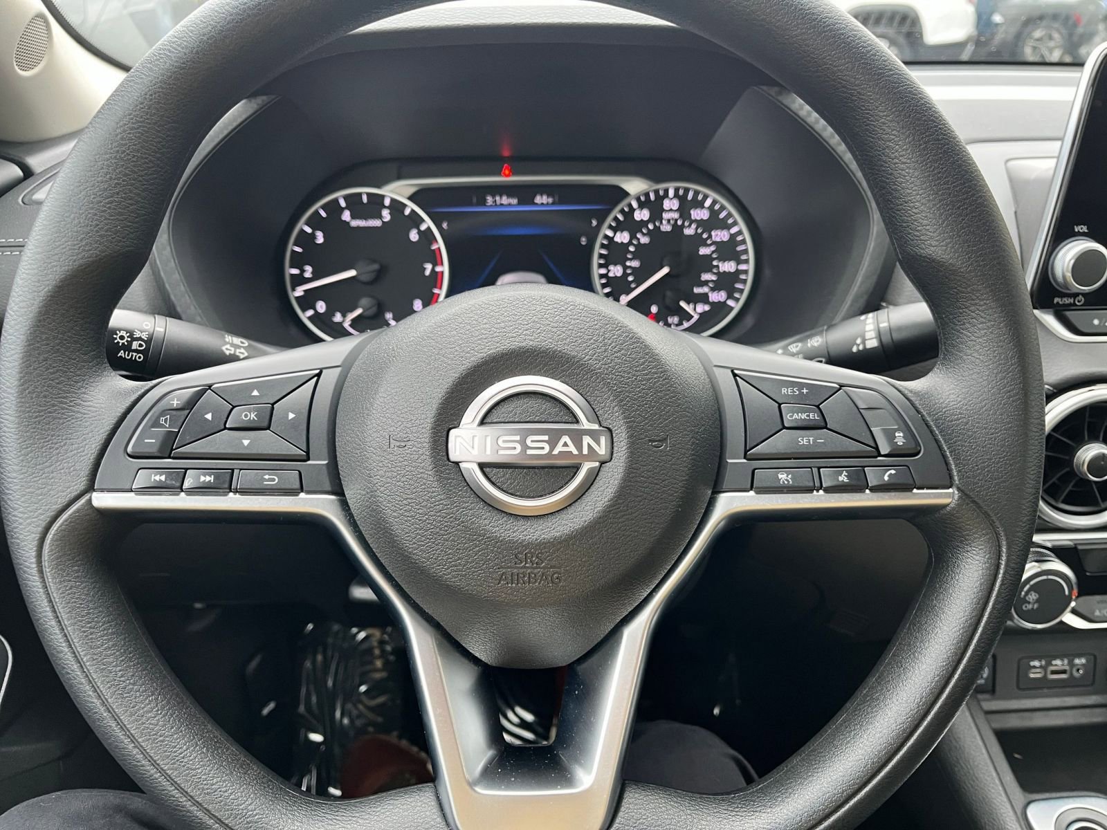 Thumbnail: 2025 Nissan Sentra - 28