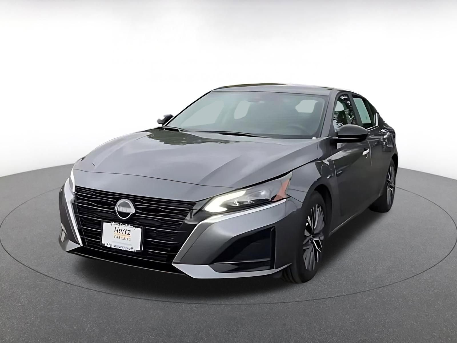 Thumbnail: 2025 Nissan Altima - 7