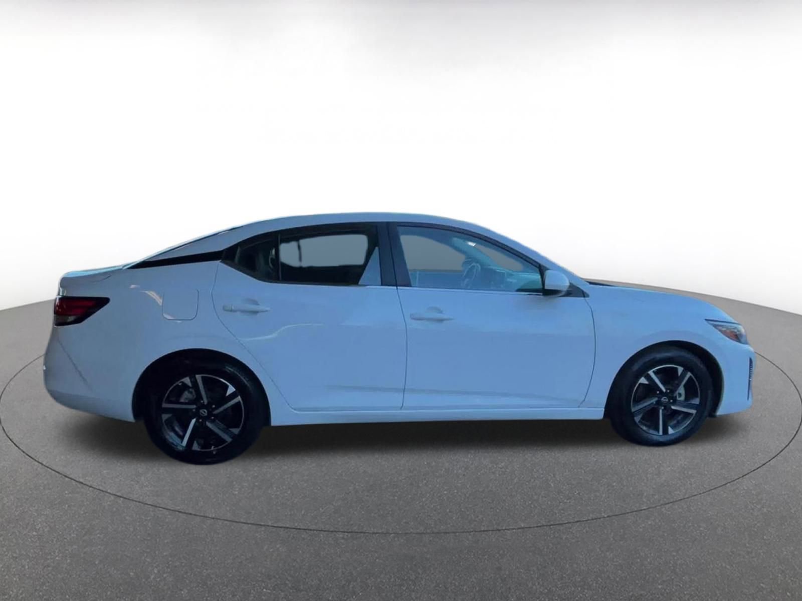 Thumbnail: 2025 Nissan Sentra - 16