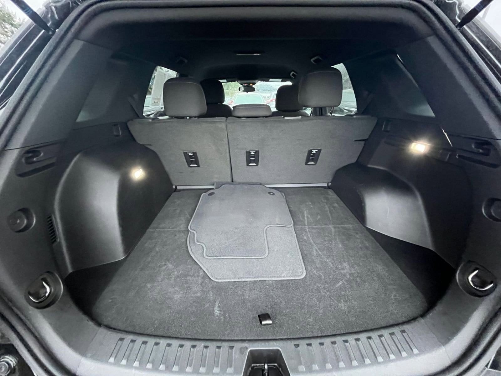 Thumbnail: 2025 Chevrolet Equinox - 12