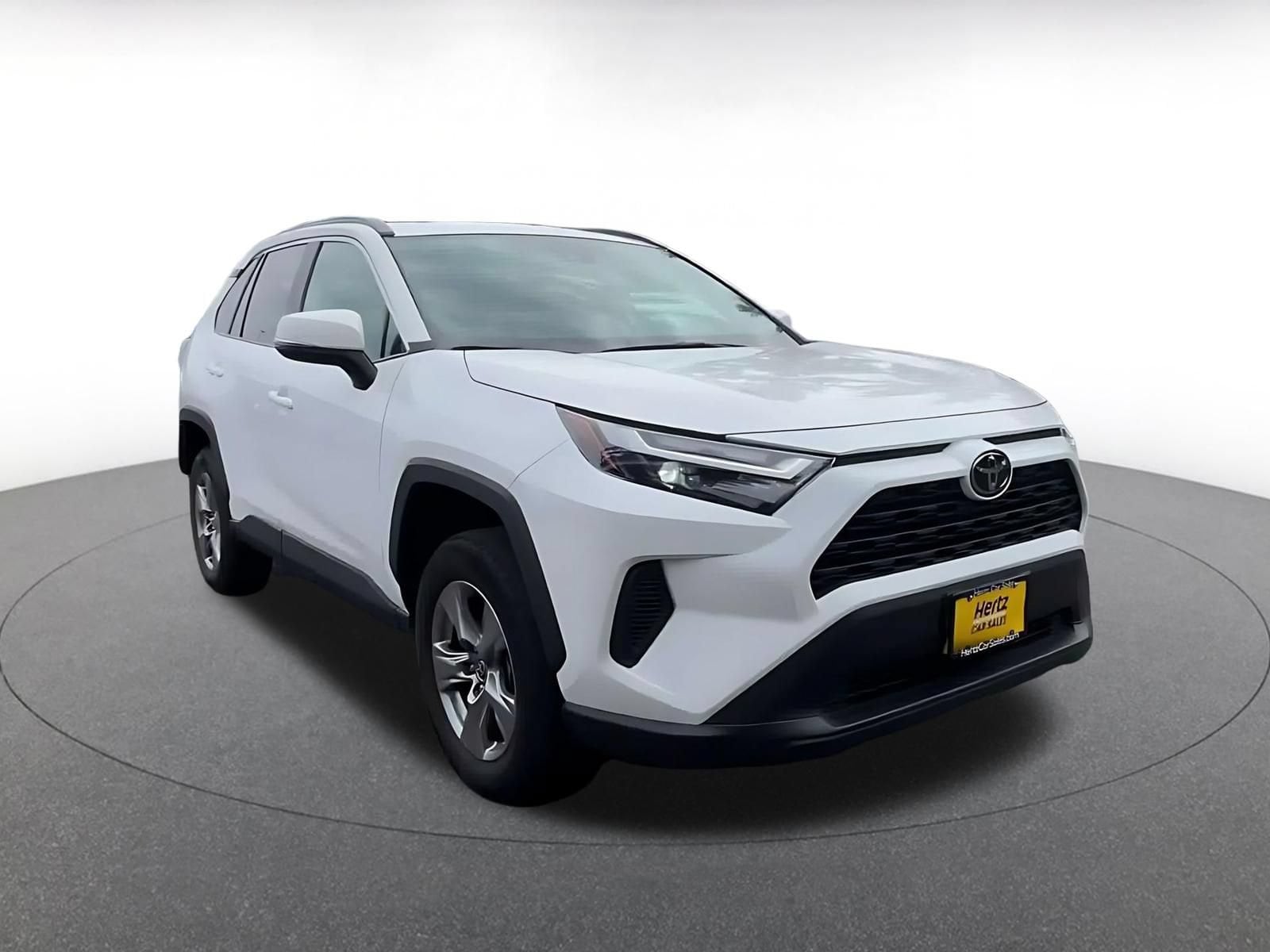 Thumbnail: 2025 Toyota RAV4 - 3