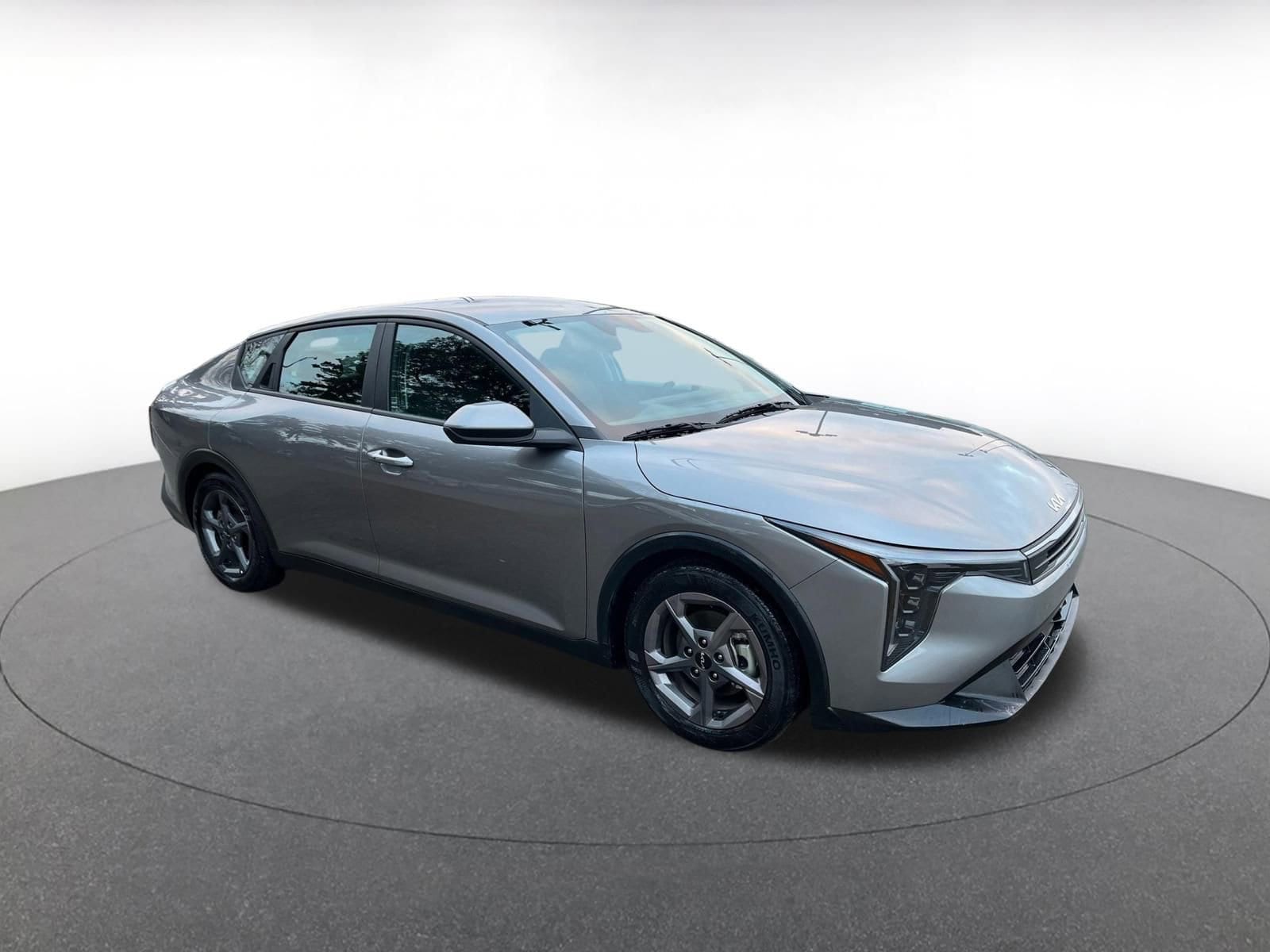 Thumbnail: 2025 Kia K4 - 1