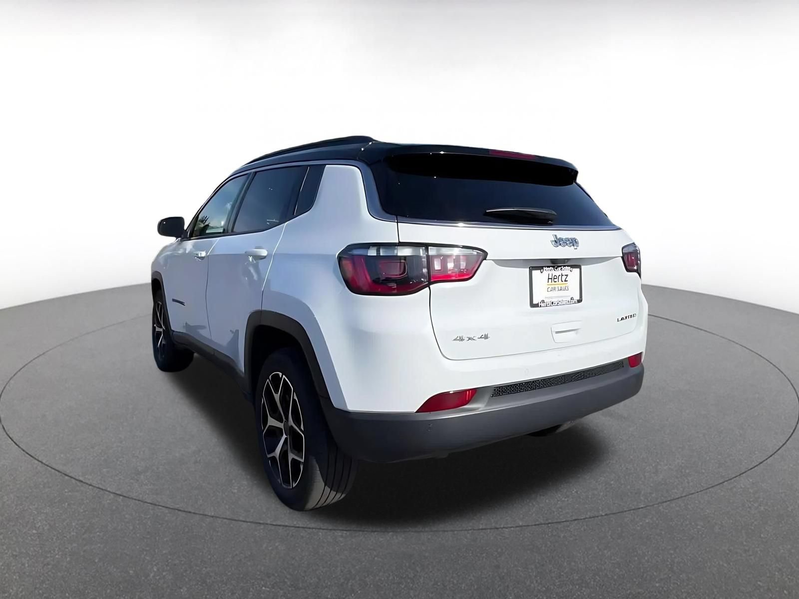 Thumbnail: 2025 Jeep Compass - 9
