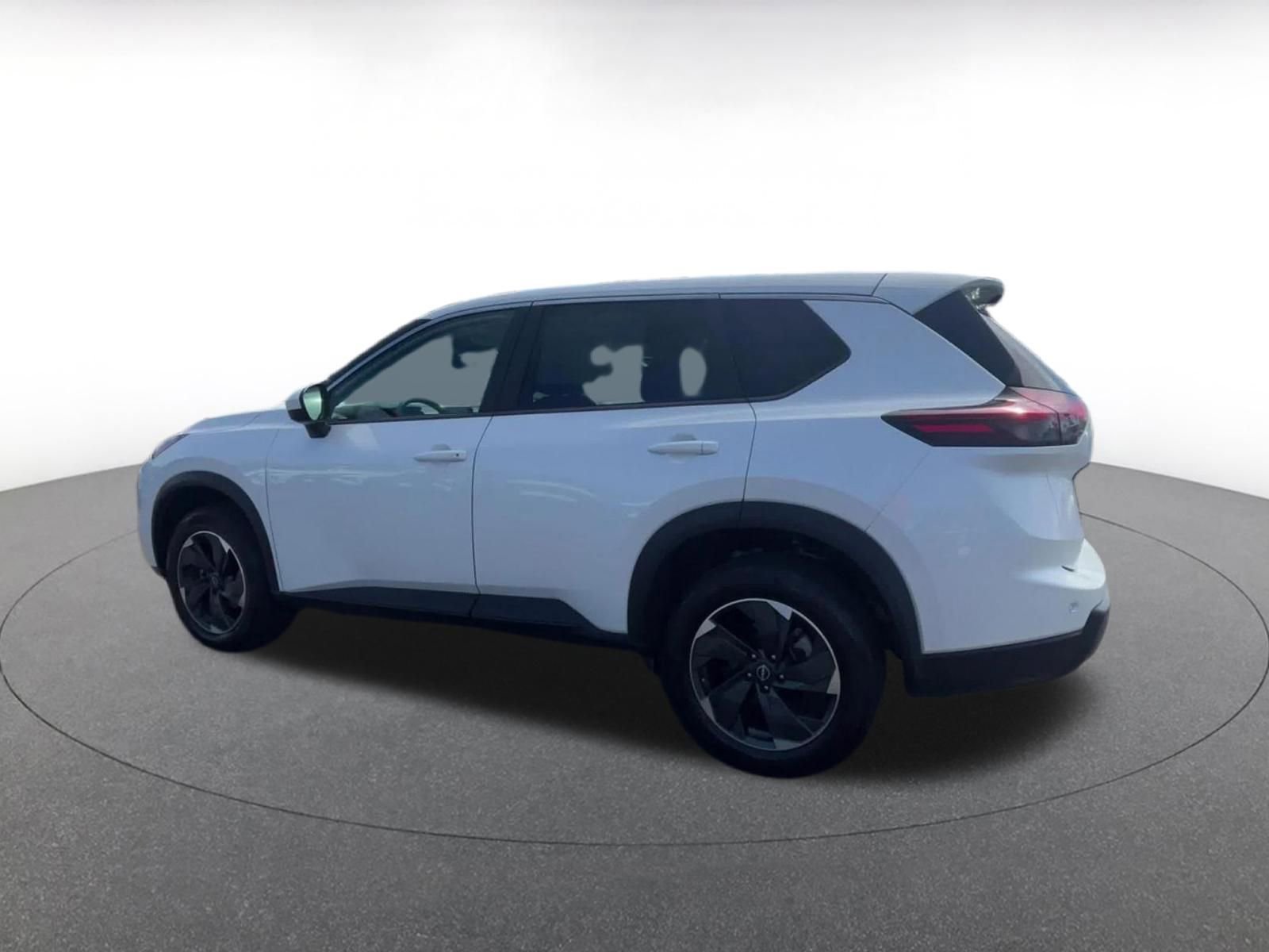 Thumbnail: 2025 Nissan Rogue - 10