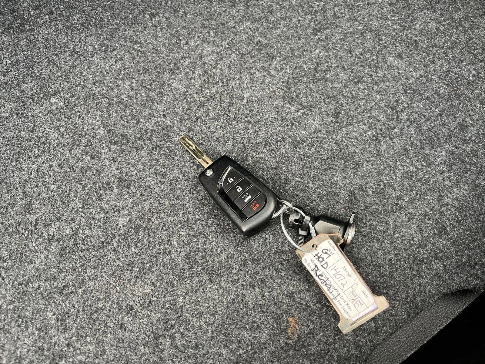 Thumbnail: 2025 Toyota Corolla - 22