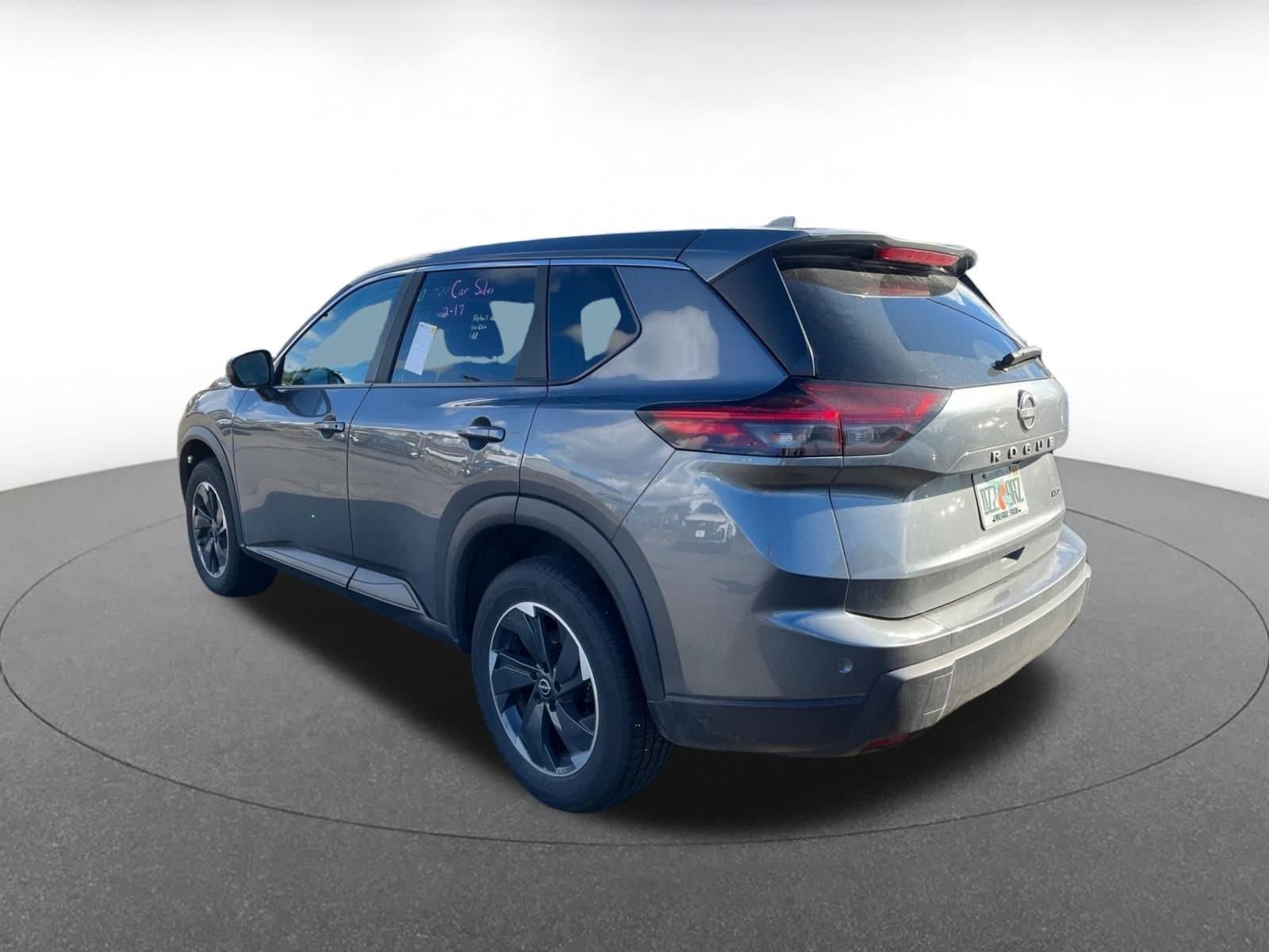 Thumbnail: 2025 Nissan Rogue - 5