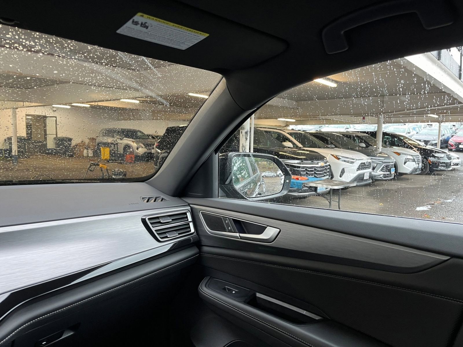 Thumbnail: 2025 Volkswagen Atlas - 35