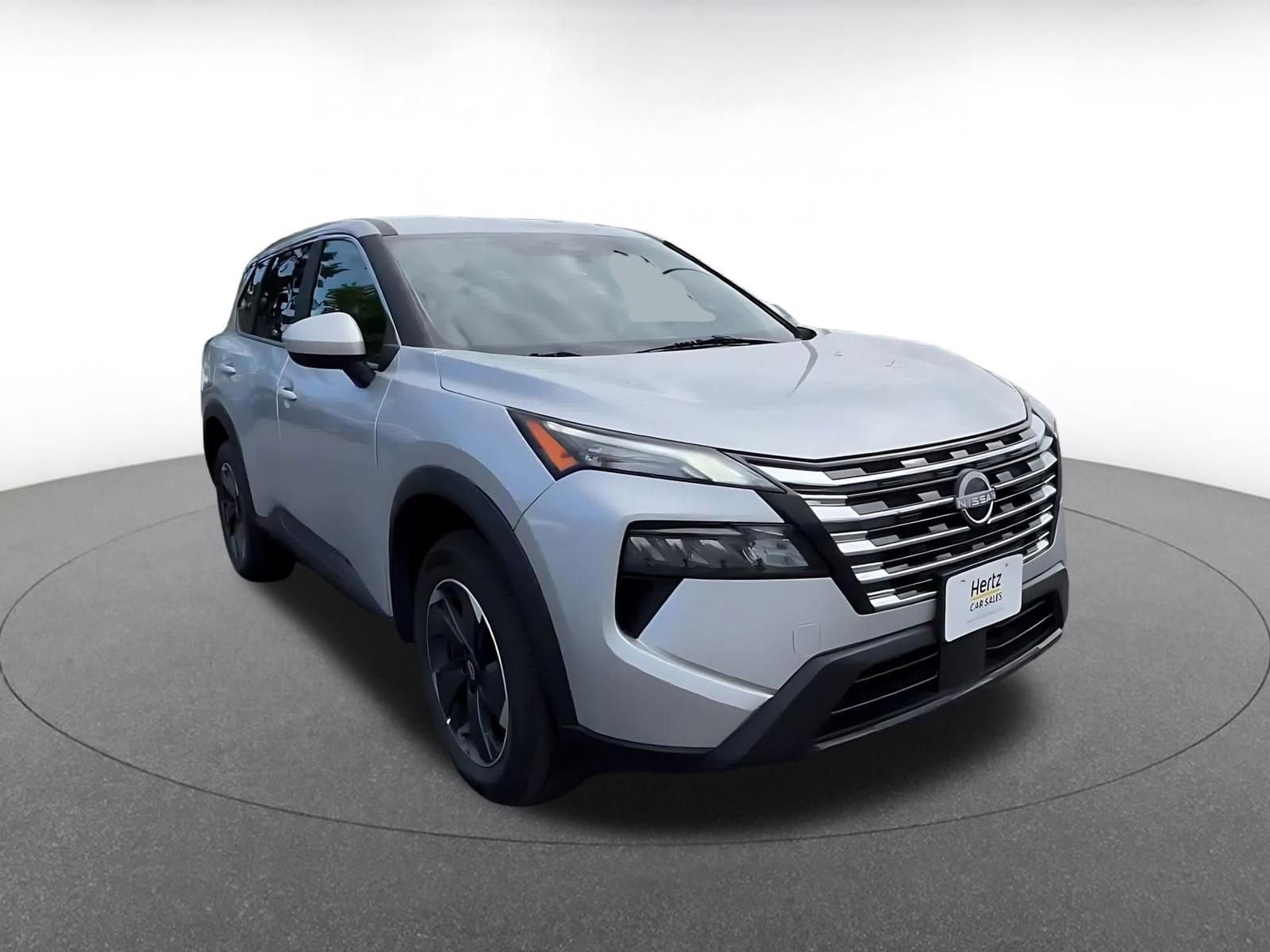 Thumbnail: 2025 Nissan Rogue - 3
