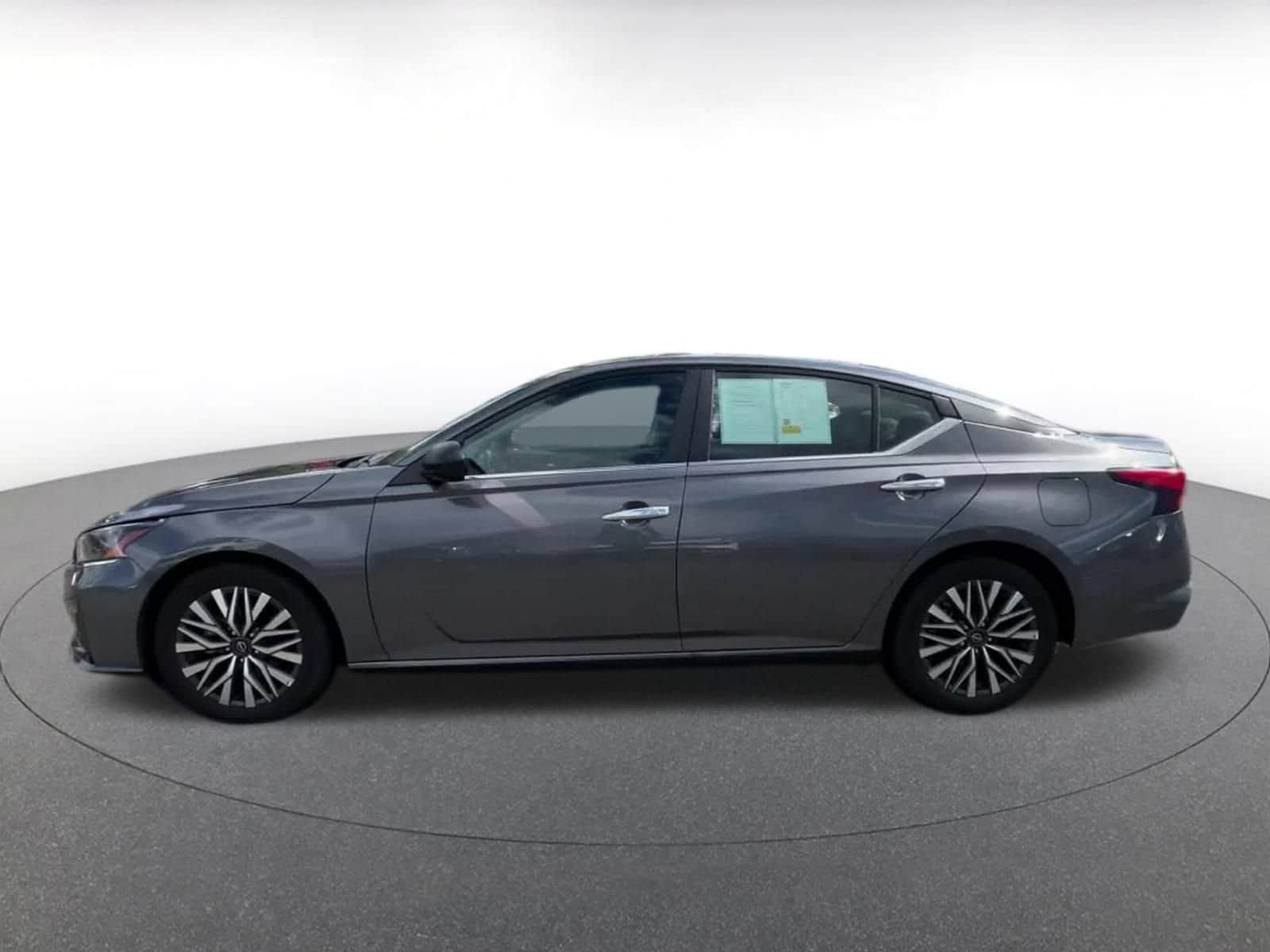 Thumbnail: 2025 Nissan Altima - 7