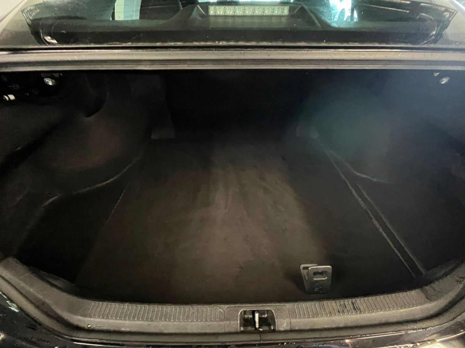 Thumbnail: 2025 Toyota Camry - 31