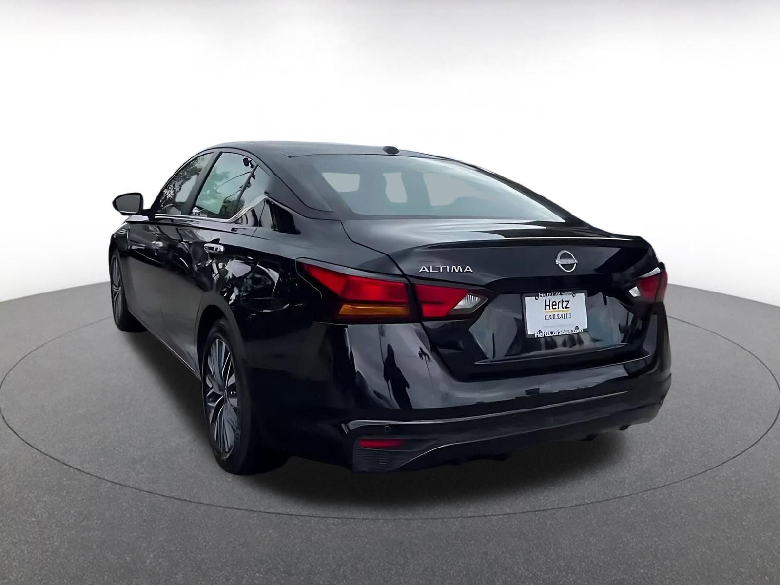 Thumbnail: 2025 Nissan Altima - 11