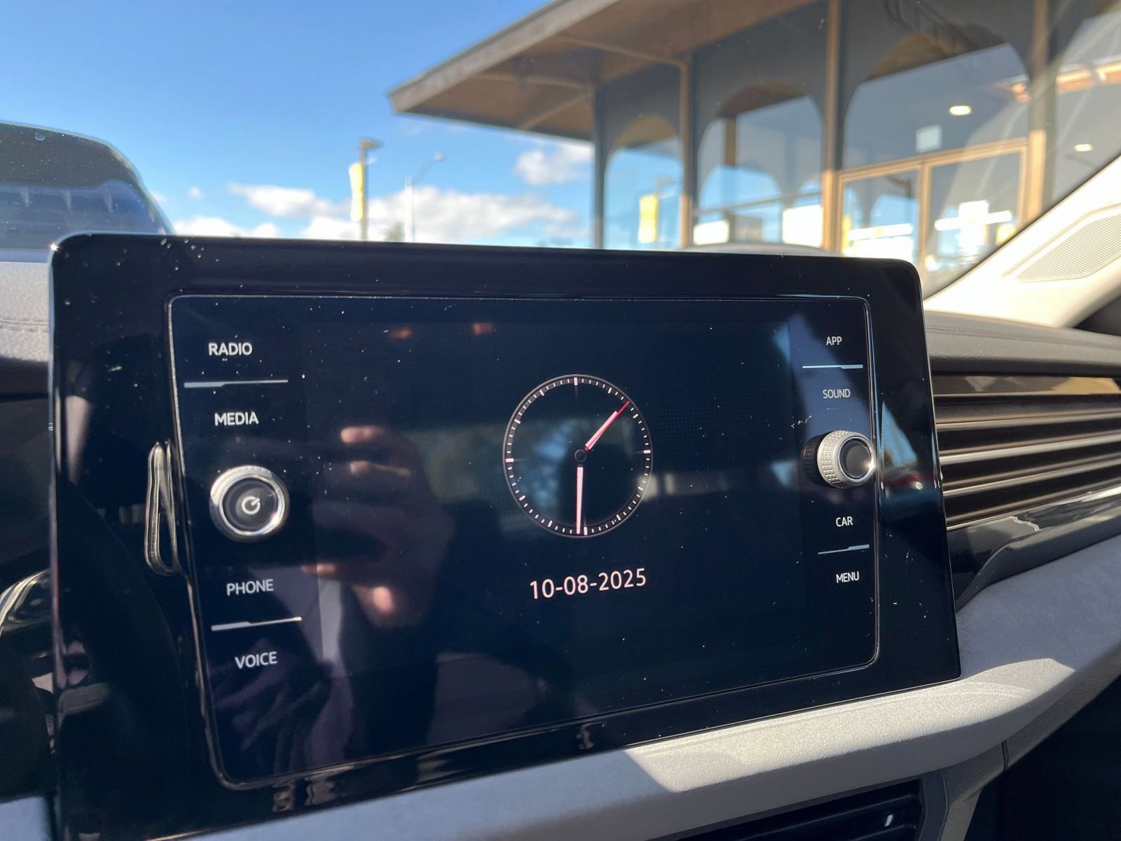 Thumbnail: 2025 Volkswagen Jetta - 21