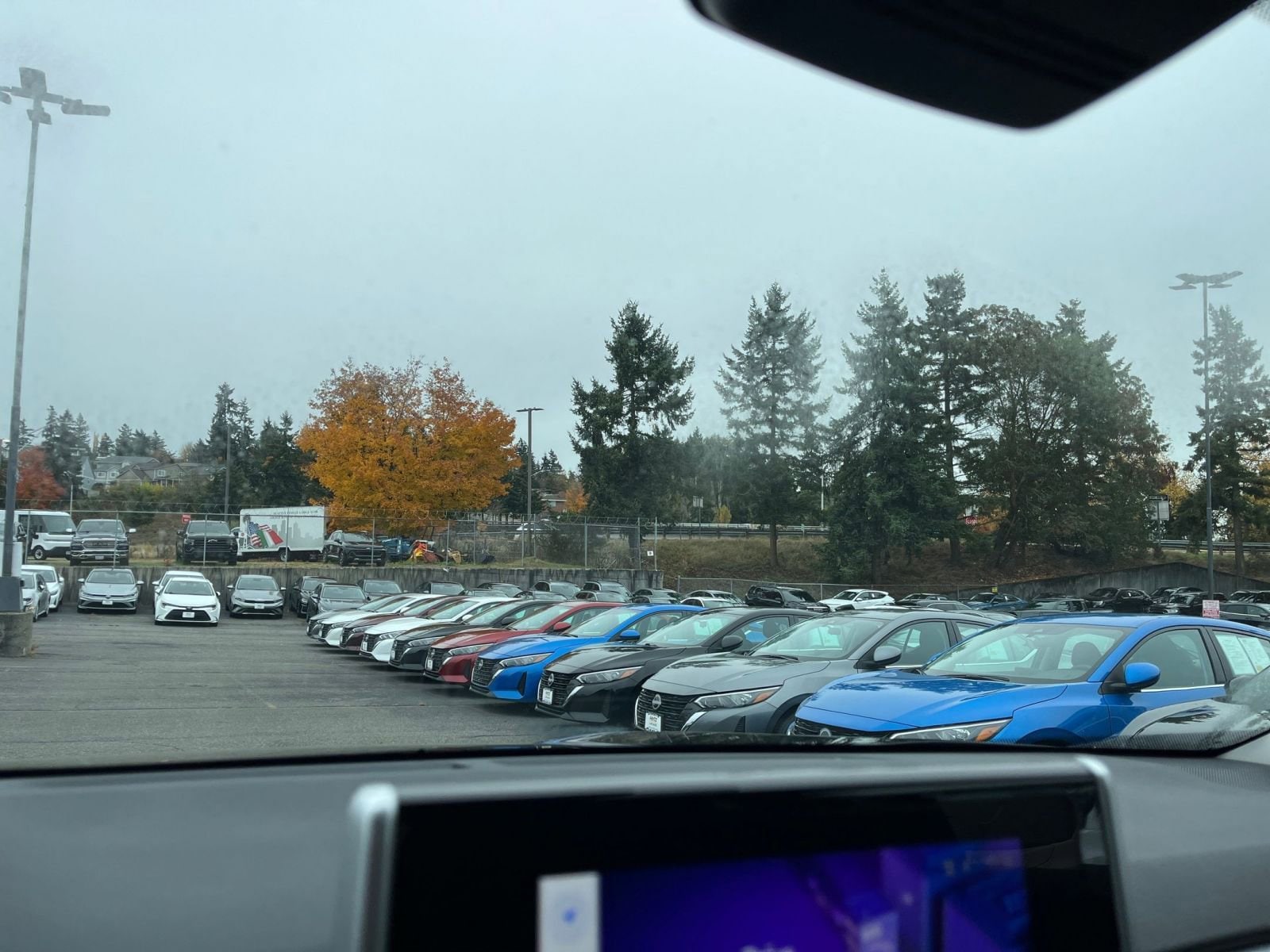 Thumbnail: 2025 Toyota RAV4 - 18