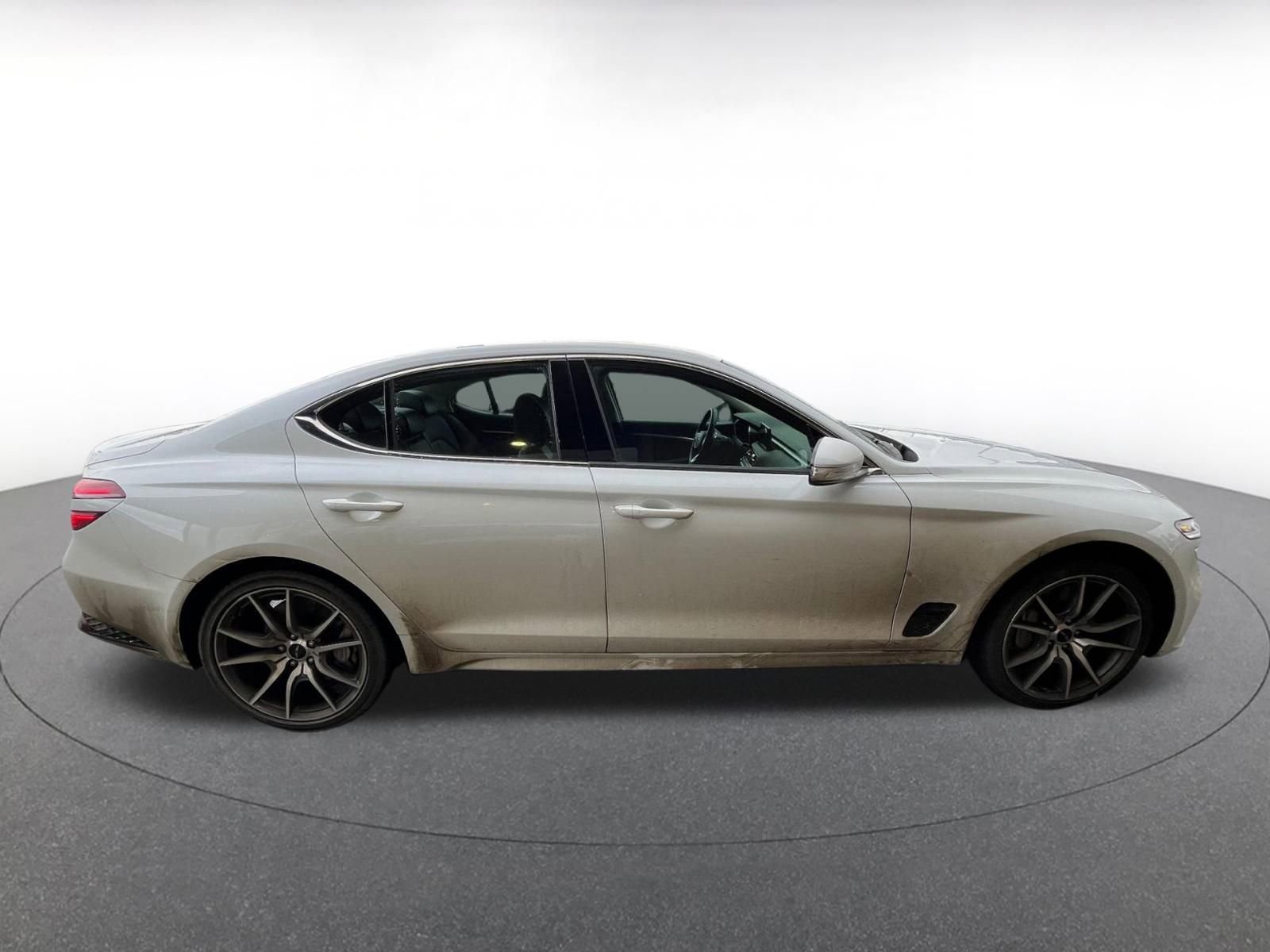 Thumbnail: 2025 Genesis G70 - 8