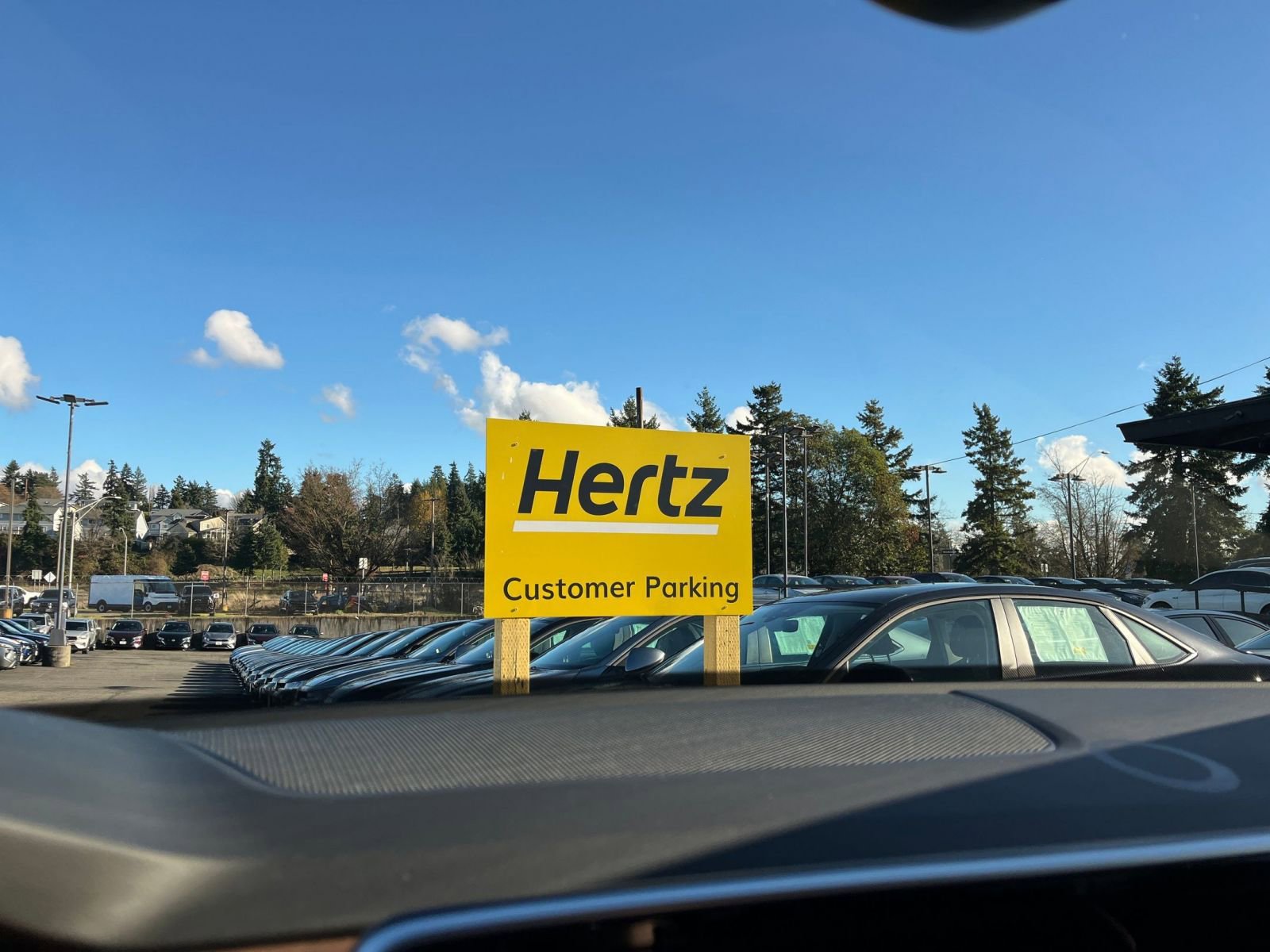 Thumbnail: 2025 Volkswagen Atlas - 18