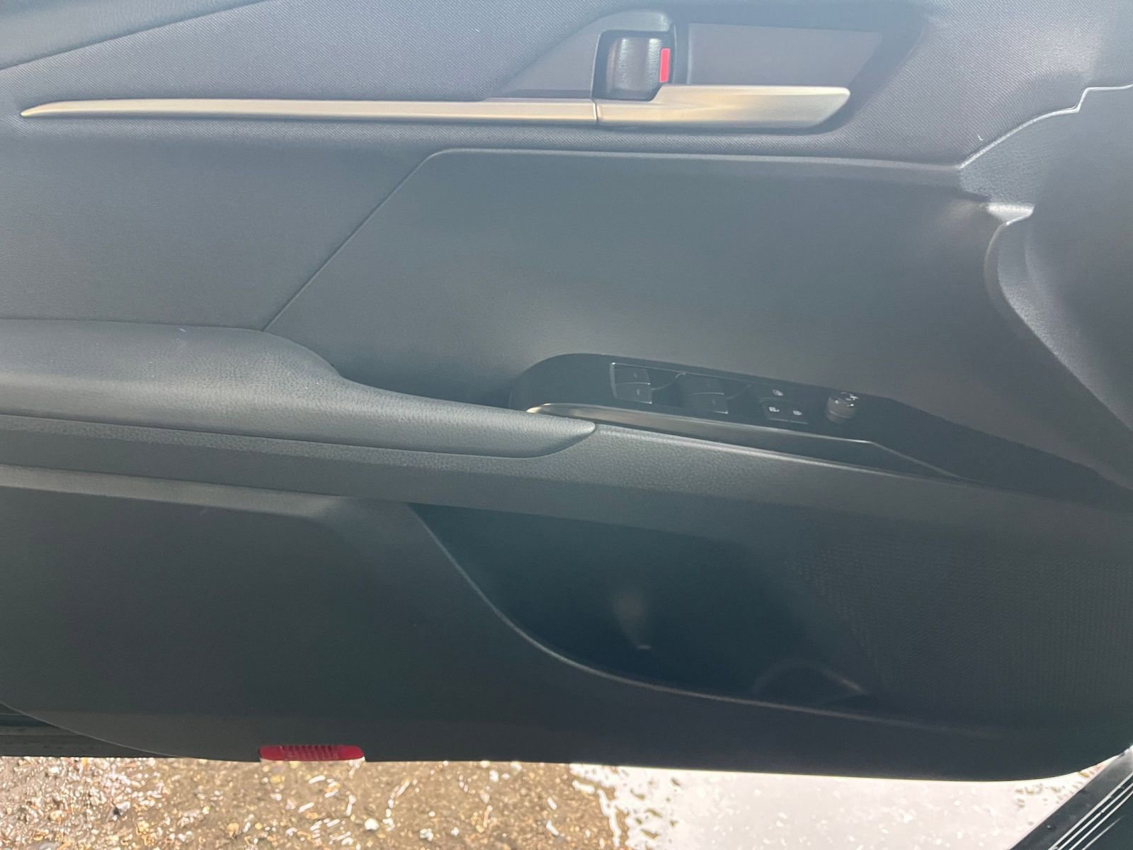 Thumbnail: 2025 Toyota Camry - 18